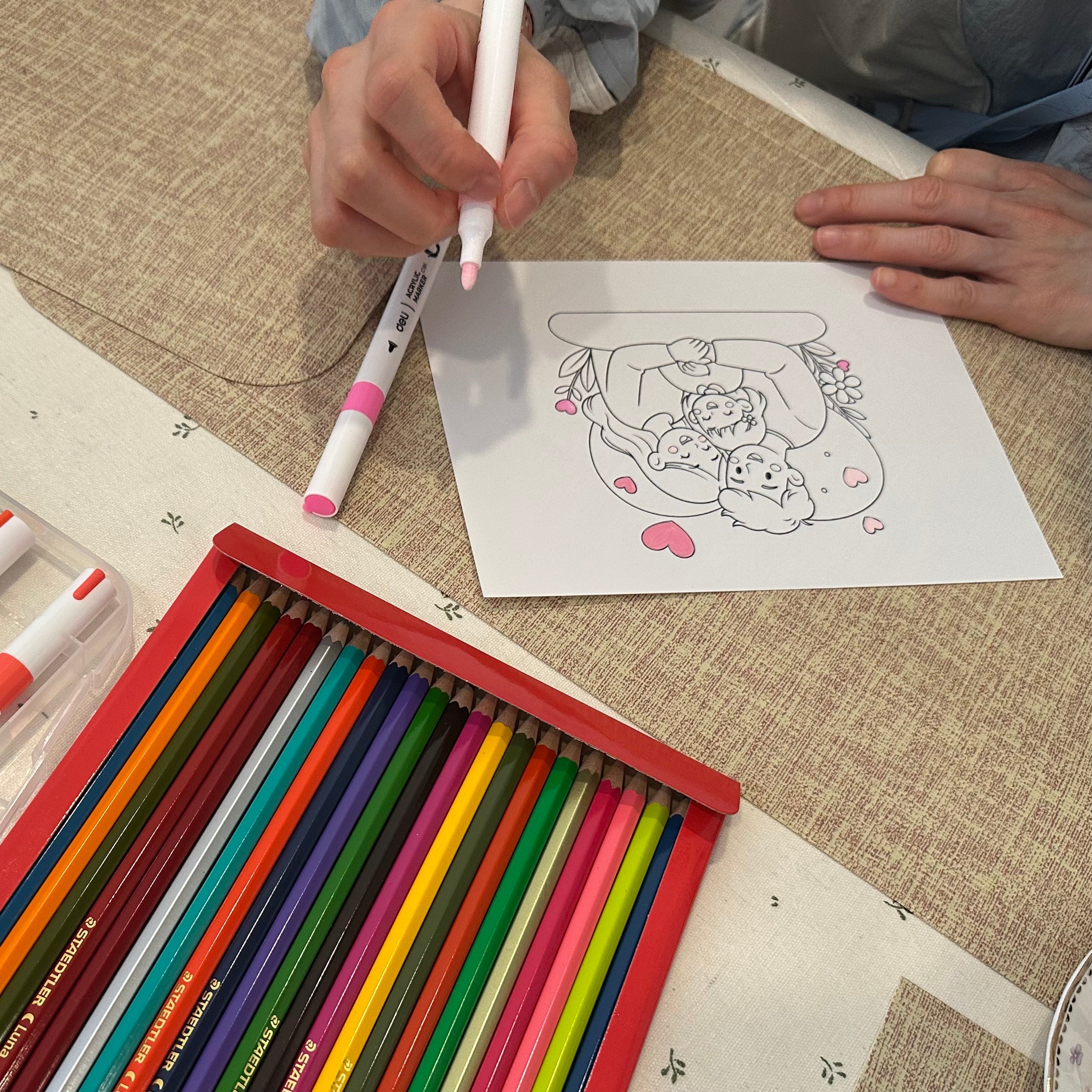 Sketch & Shrink — DIY Keychain Hobby Class