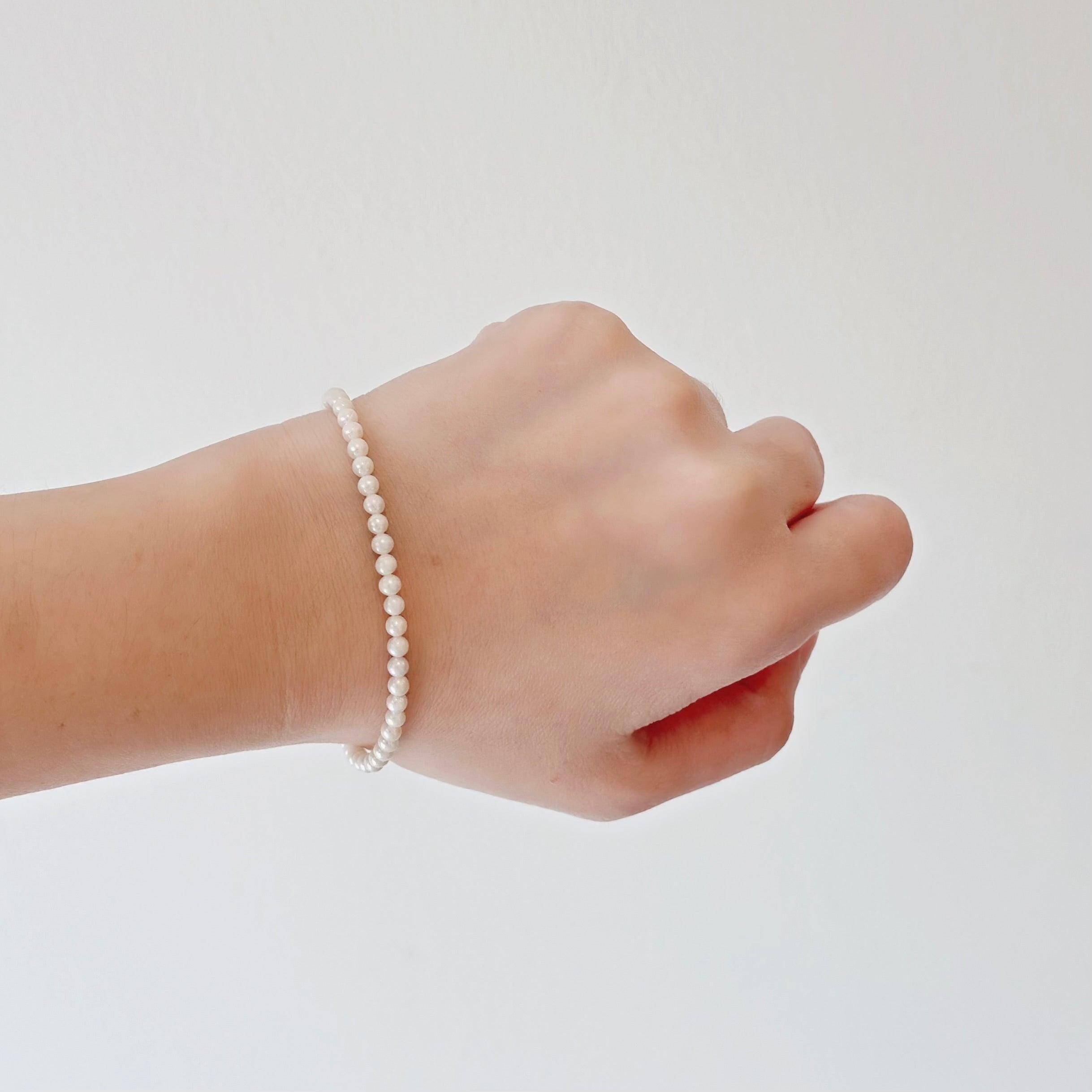 Lune 4mm Pearl Bracelet