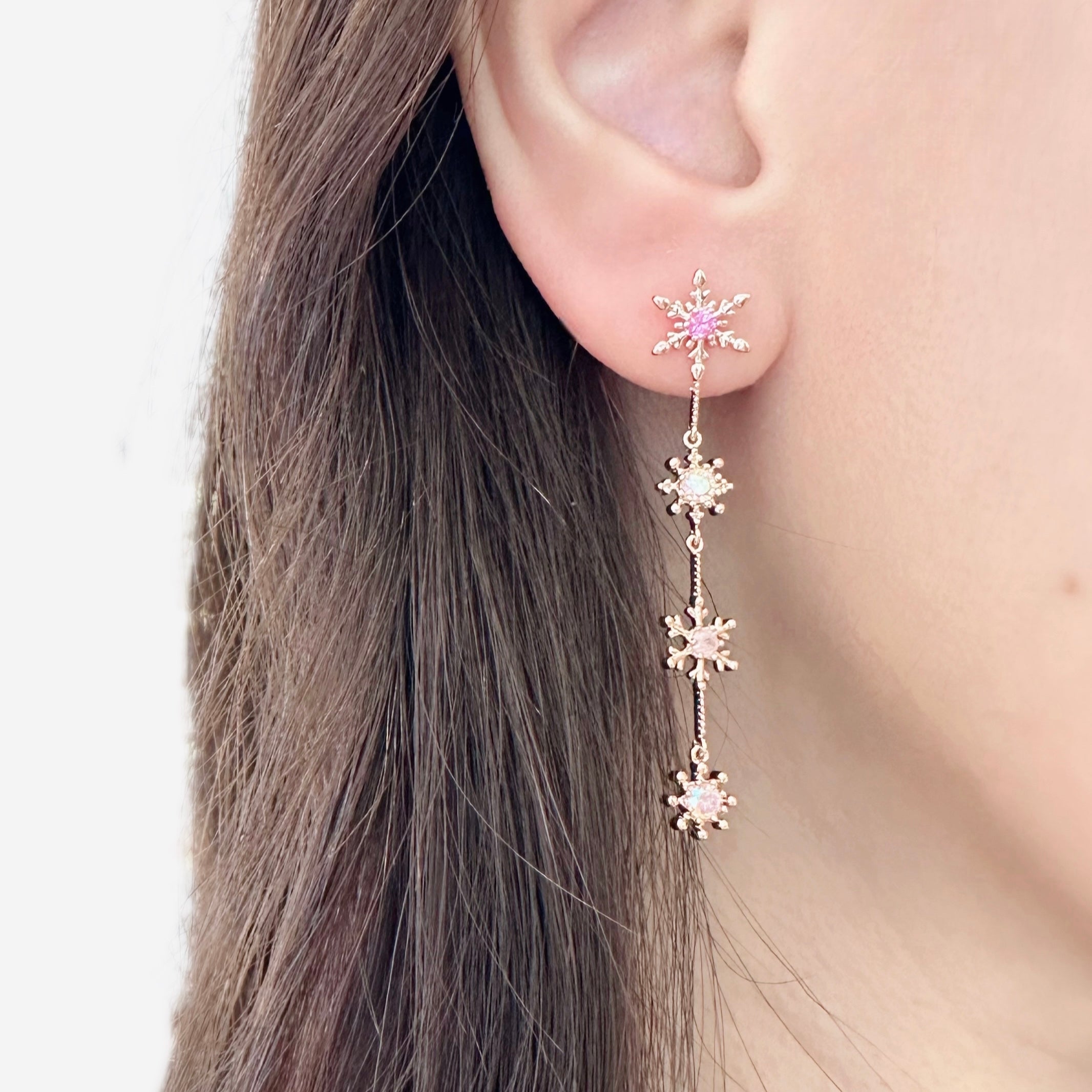 Made in Korea Earrings Korean Anting Cubic Zirconia Bride Bridal Dinner 925 Sterling Silver Fashion Costume Jewellery Online Malaysia Shopping Trendy No Piercing Special Perfect Gift From Heart For Your Loved One Accessory Gift for her Rose Gold Korea Made Earrings Korean Jewellery Jewelry Local Brand in Malaysia Cubic Zirconia Dainty Delicate Minimalist Jewellery Jewelry Bride Clip On Earrings Silver Christmas Gift Set Xmas Silver snowman wreath candy cane present gift for her gift ideas 
