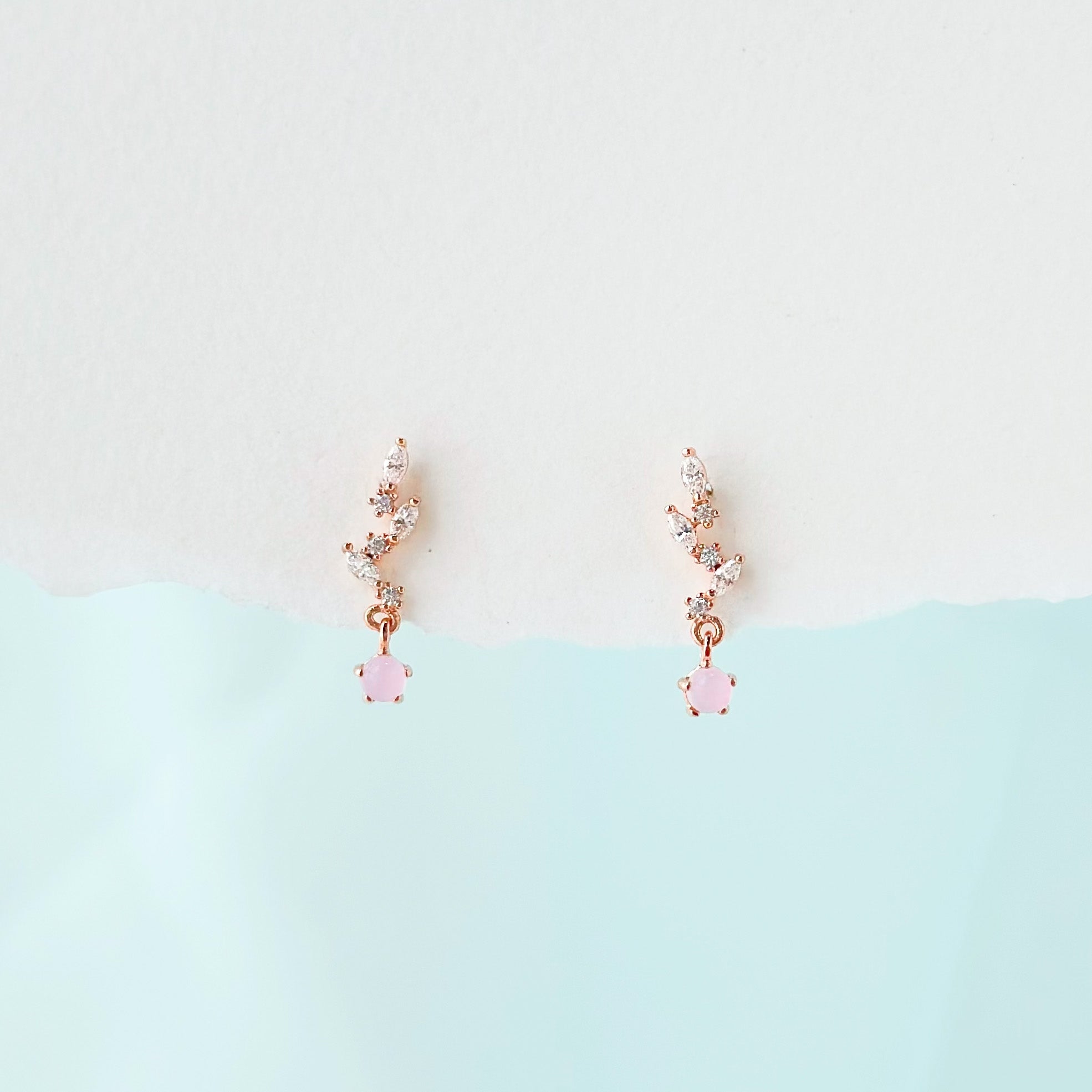 korean earrings bracelet jewellery Malaysia necklace korean jewellery rings earrings malaysia korean style earrings jewellery accessories hypoallergenic earrings ear cuff huggies silver necklace made in korea jewelry fashion jewellery malaysia earrings online shop malaysia Gift idea Gift for her Made in Korea Cubic Zirconia 925 Sterling Silver No Piercing Dainty Minimalist Daily wear Bestie Korean Anting Cincin Clip on 韩国耳环 韩国发饰 韩国饰品 hypoallergenic birthday gift set bridesmaid aurelia atelier