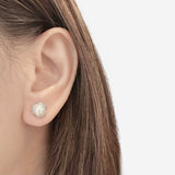Mihaneko Pearl Earrings