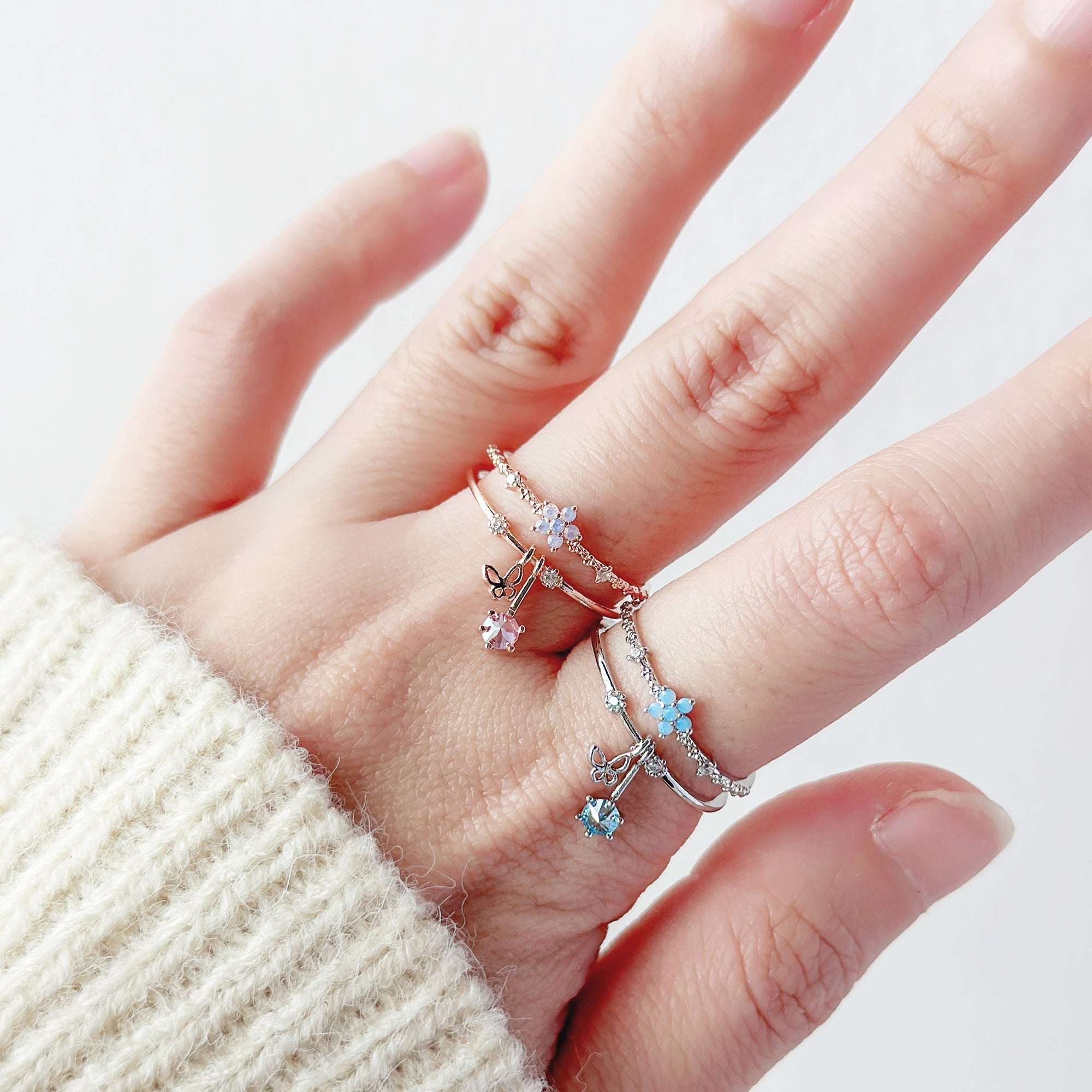 korean earrings bracelet jewellery Malaysia necklace korean jewellery rings earrings malaysia korean style earrings jewellery accessories hypoallergenic earrings ear cuff huggies silver necklace made in korea jewelry fashion jewellery malaysia earrings online shop malaysia Gift idea Gift for her Made in Korea Cubic Zirconia 925 Sterling Silver No Piercing Dainty Minimalist Daily wear Bestie Korean Anting Cincin Clip on 韩国耳环 韩国发饰 韩国饰品 hypoallergenic birthday gift set bridesmaid aurelia atelier