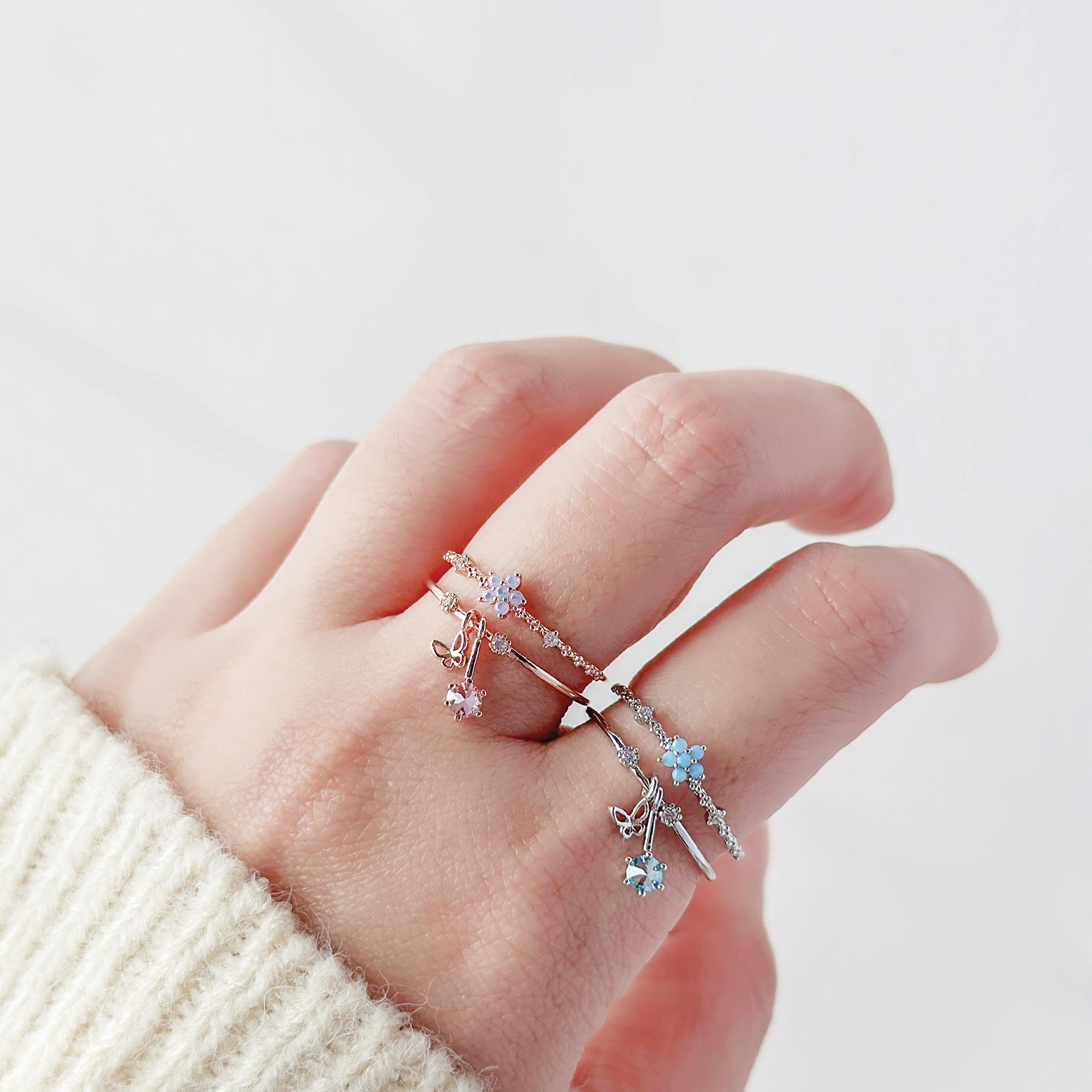 korean earrings bracelet jewellery Malaysia necklace korean jewellery rings earrings malaysia korean style earrings jewellery accessories hypoallergenic earrings ear cuff huggies silver necklace made in korea jewelry fashion jewellery malaysia earrings online shop malaysia Gift idea Gift for her Made in Korea Cubic Zirconia 925 Sterling Silver No Piercing Dainty Minimalist Daily wear Bestie Korean Anting Cincin Clip on 韩国耳环 韩国发饰 韩国饰品 hypoallergenic birthday gift set bridesmaid aurelia atelier