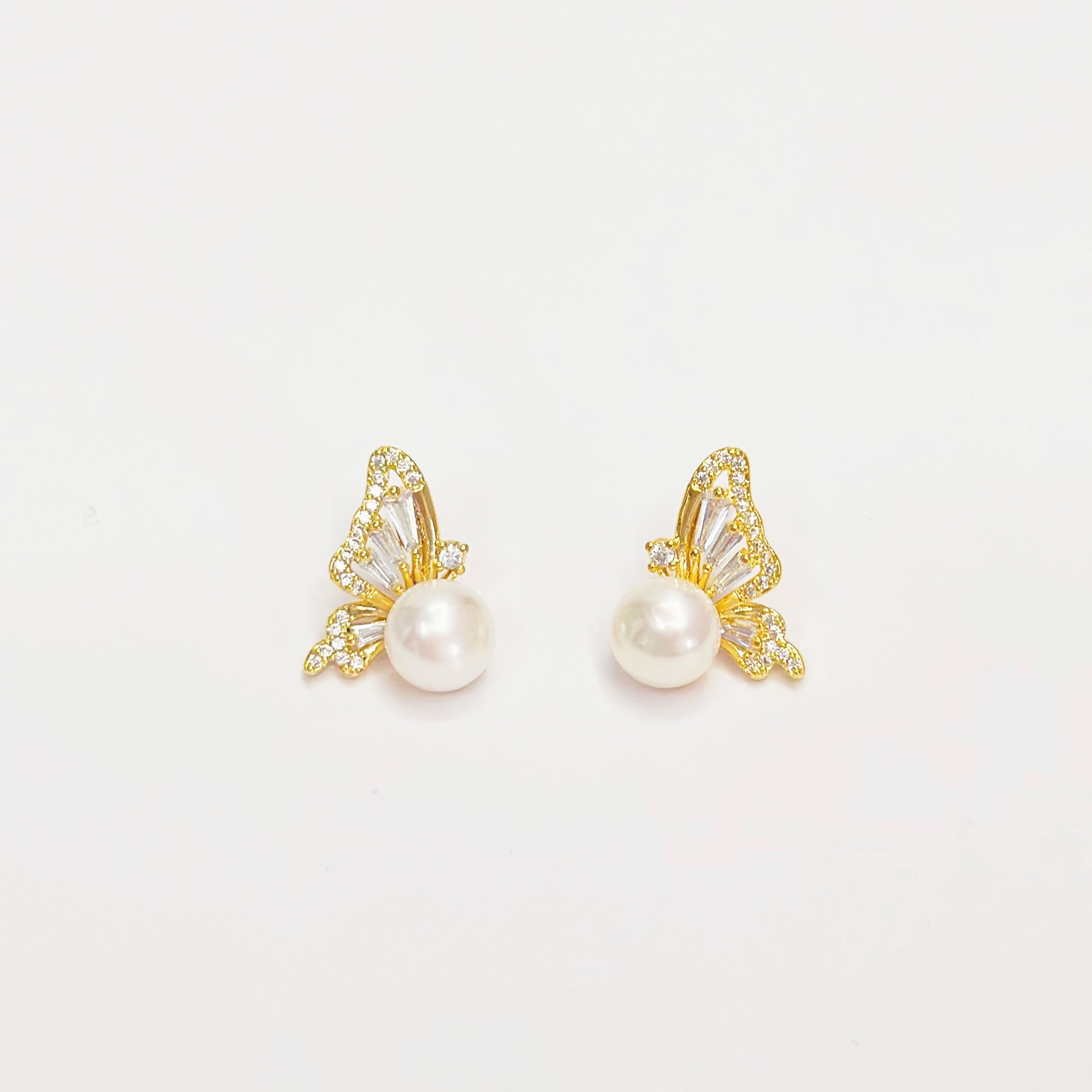 pearl earrings, dainty pearl bracelet, freshwater pearl necklace,  akoya pearl., handmade, sensitive skin, bridal, sterling silver, hypoallergenic, gift idea, seawater pearl, pearl neckace, keshi pearl, baroque pearl, mini pearl, 珍珠 淡水珍珠 ak pearl
海水珍珠 s925 cultural pear present gift for her gift ideas pearl made in Malaysia south sea pearl 米珠 natural pearl mutiara Gift for her Dainty Delicate Minimalist everyday earrings everyday wear lustre near round