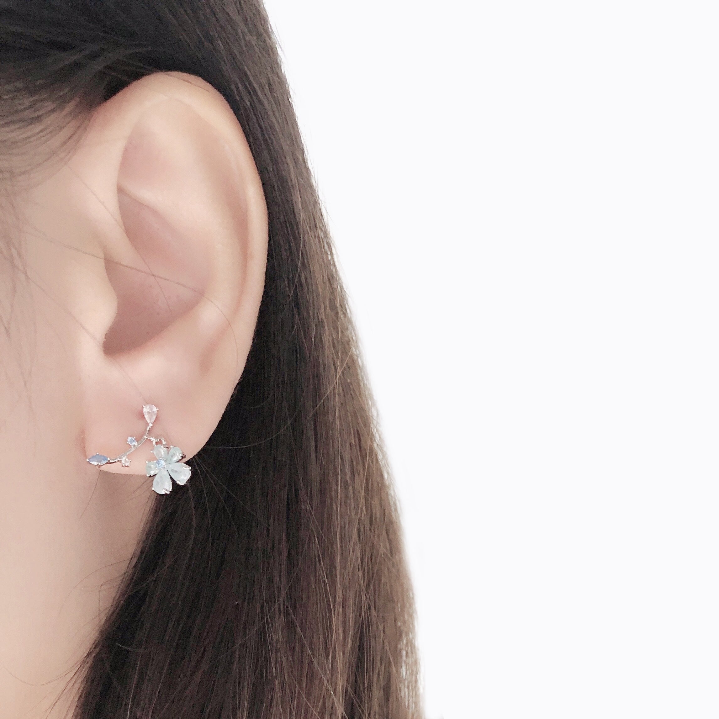 Orange Moon Design Korean Fashion Jewelry  Tussel Earrings 