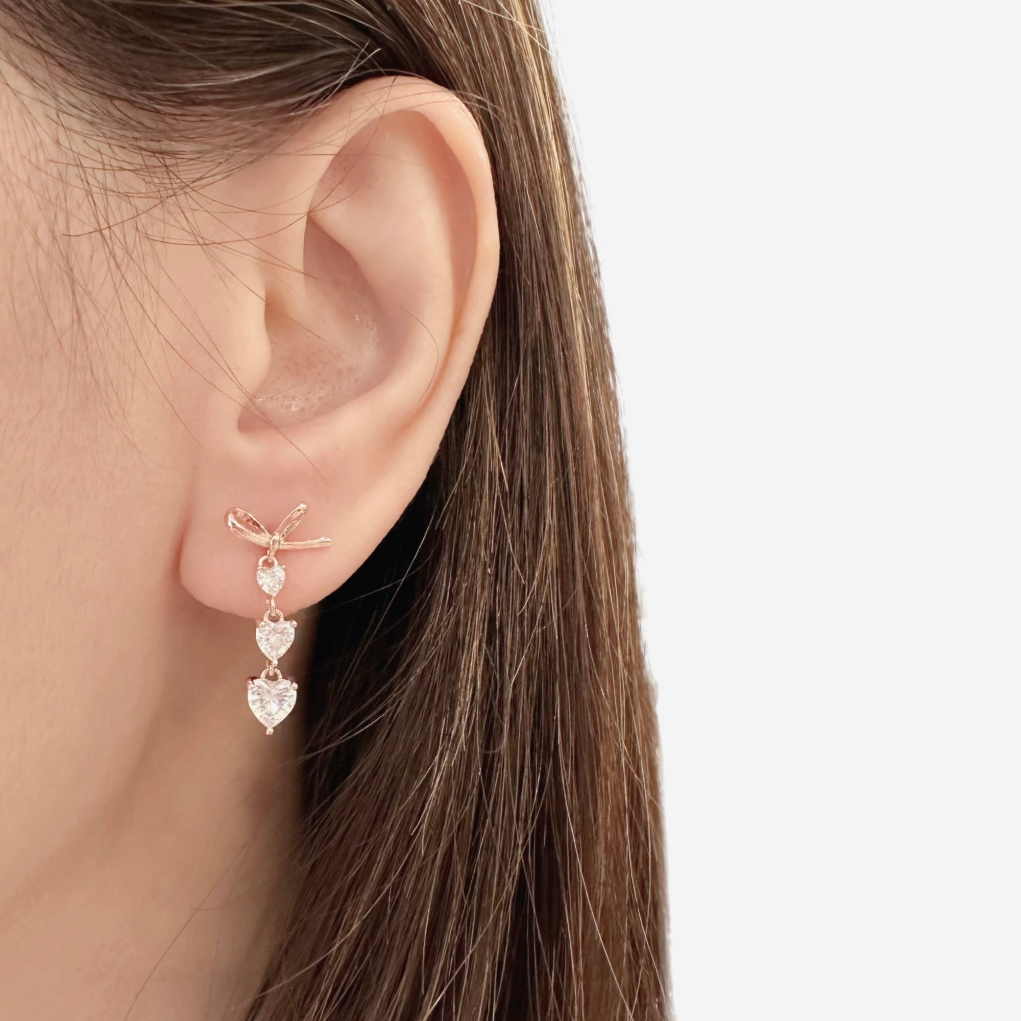 Gift set for her, hadiah untuk wanita, 送给她的礼物, bracelet, ring, necklace, earrings, korean earrings, made in korea, dainty jewellery, lazy girl jewellery, S925 silver, 925 sterling silver, huggie earrings, clip on, daily wear, cubic zirconia, bridesmaid gift, gift for her, Malaysia online shop, fashion jewellery, Korean jewellery accessories, sensitive skin, tahan karat, 适合日常佩戴, anting, rantai tangan, rantai leher, cincin, gift idea, no piercing, earrings malaysia, subang, Pearl, Freshwater pearl, 韩国发饰, 韩国饰品