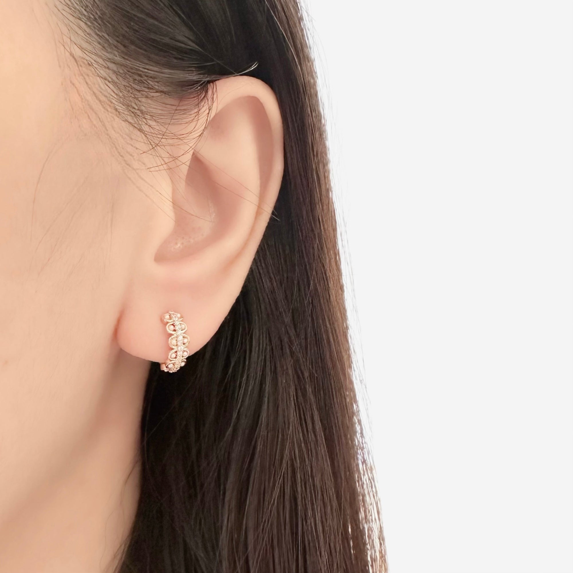 Gift set for her, hadiah untuk wanita, 送给她的礼物, bracelet, ring, necklace, earrings, korean earrings, made in korea, dainty jewellery, lazy girl jewellery, S925 silver, 925 sterling silver, huggie earrings, clip on, daily wear, cubic zirconia, bridesmaid gift, gift for her, Malaysia online shop, fashion jewellery, Korean jewellery accessories, sensitive skin, tahan karat, 适合日常佩戴, anting, rantai tangan, rantai leher, cincin, gift idea, no piercing, earrings malaysia, subang, Pearl, Freshwater pearl, 韩国发饰, 韩国饰品