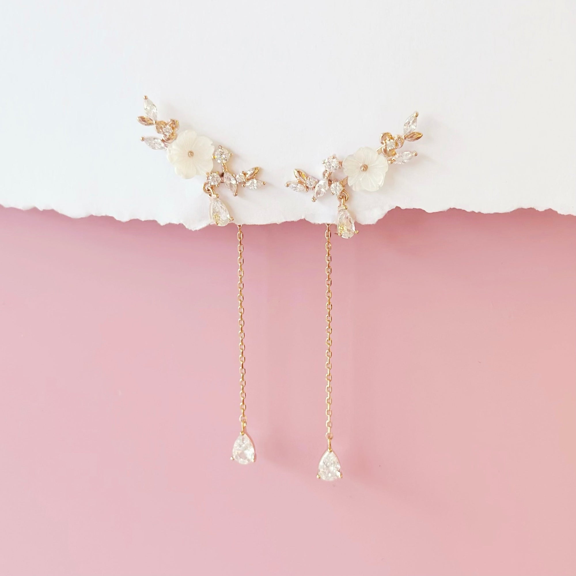 Made in Korea Earrings Korean Anting Cubic Zirconia Bride Bridal Dinner 925 Sterling Silver Fashion Costume Jewellery Online Malaysia Shopping Trendy No Piercing Special Perfect Gift From Heart For Your Loved One Accessory Gift for her Rose Gold Korea Made Earrings Korean Jewellery Jewelry Local Brand in Malaysia Cubic Zirconia Dainty Delicate Minimalist Jewellery Jewelry Bride Clip On Earrings Silver Christmas Gift Set Xmas Silver snowman wreath candy cane present gift for her gift ideas 2 way earrings