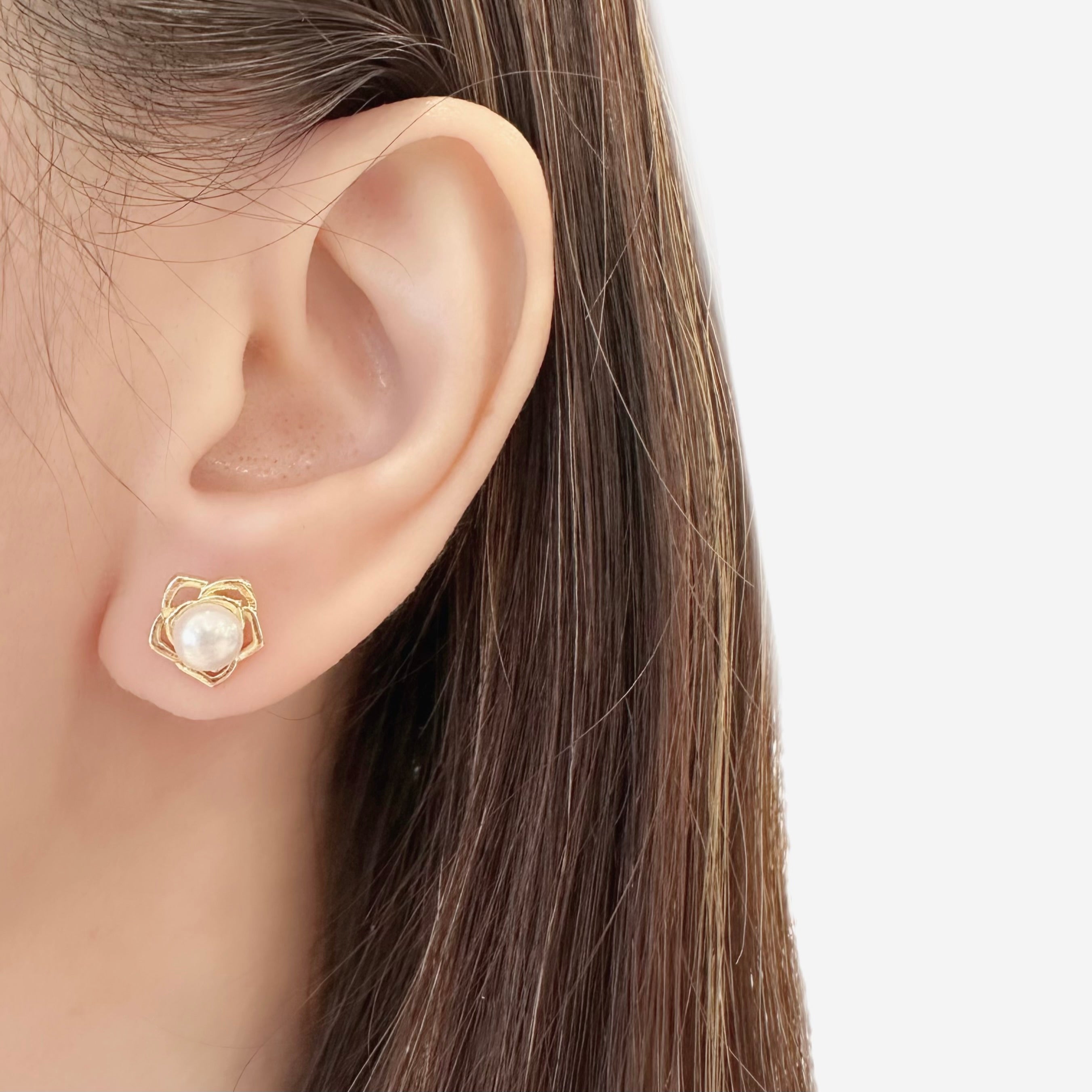 pearl earrings, dainty pearl bracelet, freshwater pearl necklace,  akoya pearl., handmade, sensitive skin, bridal, sterling silver, hypoallergenic, gift idea, seawater pearl, pearl neckace, keshi pearl, baroque pearl, mini pearl, 珍珠 淡水珍珠 ak pearl
海水珍珠 s925 cultural pearl present gift for her gift ideas pearl made in Malaysia south sea pearl 米珠 natural pearl mutiara Gift for her Dainty Delicate Minimalist everyday earrings everyday wear lustre near round mutiara  akoya mikimoto