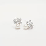 pearl earrings, dainty pearl bracelet, freshwater pearl necklace,  akoya pearl., handmade, sensitive skin, bridal, sterling silver, hypoallergenic, gift idea, seawater pearl, pearl neckace, keshi pearl, baroque pearl, mini pearl, 珍珠 淡水珍珠 ak pearl
海水珍珠 s925 cultural pear present gift for her gift ideas pearl made in Malaysia south sea pearl 米珠 natural pearl mutiara Gift for her Dainty Delicate Minimalist everyday earrings everyday wear lustre near round
