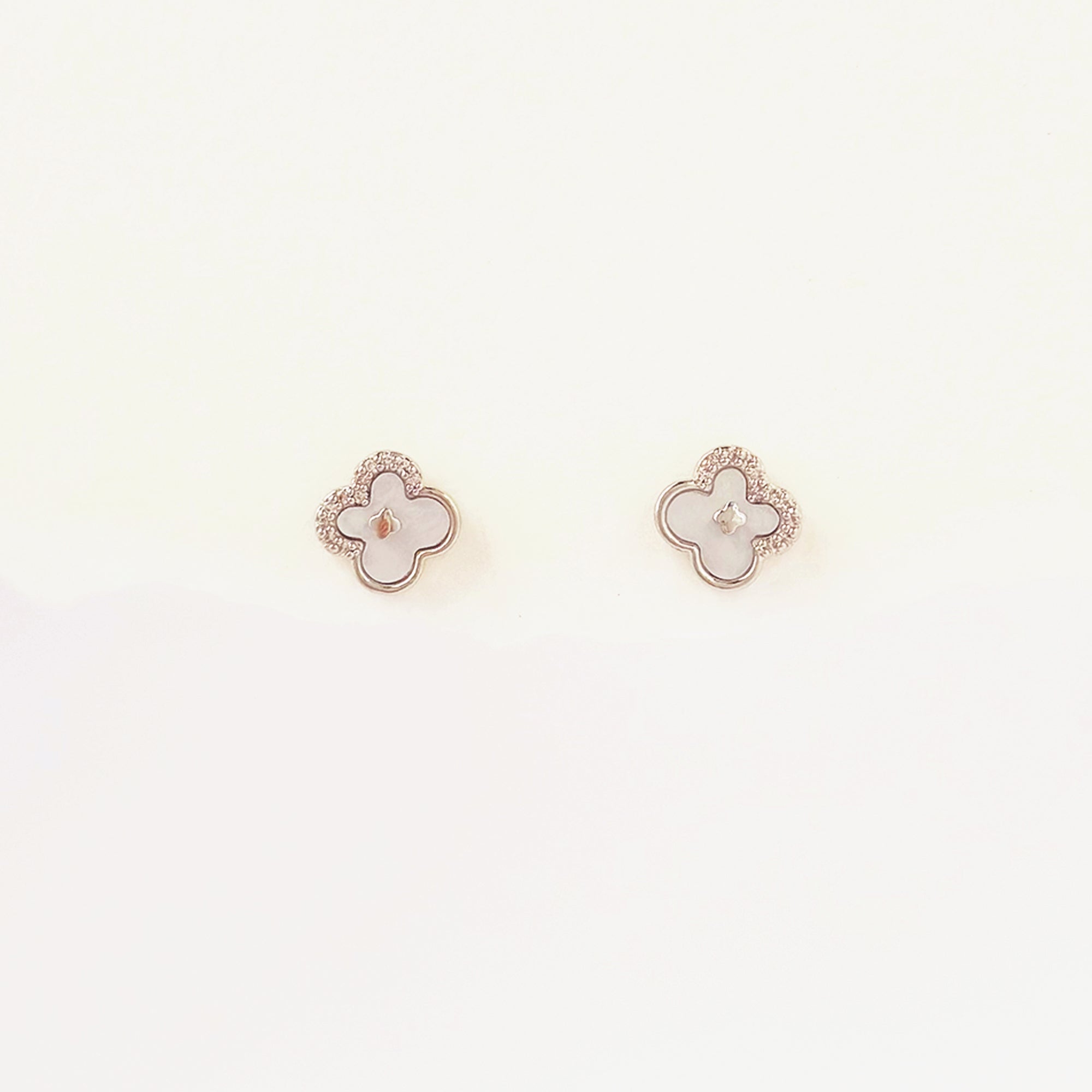 korean earrings bracelet jewellery Malaysia necklace korean jewellery rings earrings malaysia korean style earrings jewellery accessories hypoallergenic earrings ear cuff huggies silver necklace made in korea jewelry fashion jewellery malaysia earrings online shop malaysia Gift idea Gift for her Made in Korea  Cubic Zirconia 925 Sterling Silver  No Piercing Dainty Minimalist Daily wear Bestie Korean Anting Cincin Clip on 韩国耳环 韩国发饰 韩国饰品 hypoallergenic  birthday gift set bridesmaid aurelia atelier