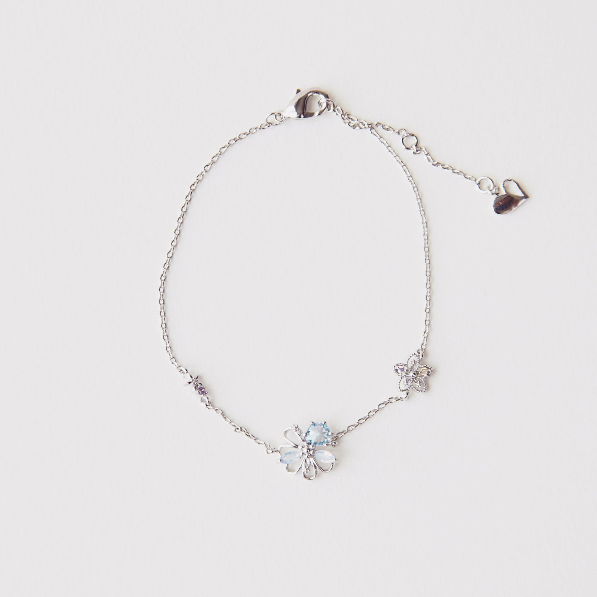 Gift idea Gift for her Made in Korea  Cubic Zirconia 925 Sterling Silver  No Piercing Jewelry Dainty Minimalist Dainty Daily wear korean earrings bracelet jewellery Malaysia necklace korean jewellery rings earrings malaysia korean style earrings malaysia jewellery jewelry  jewellery accessories Subang Anting Cincin Brooch Pin hypoallergenic earrings birthday gift gift set premium gift online gift shop bridesmaid gift aurelia atelier