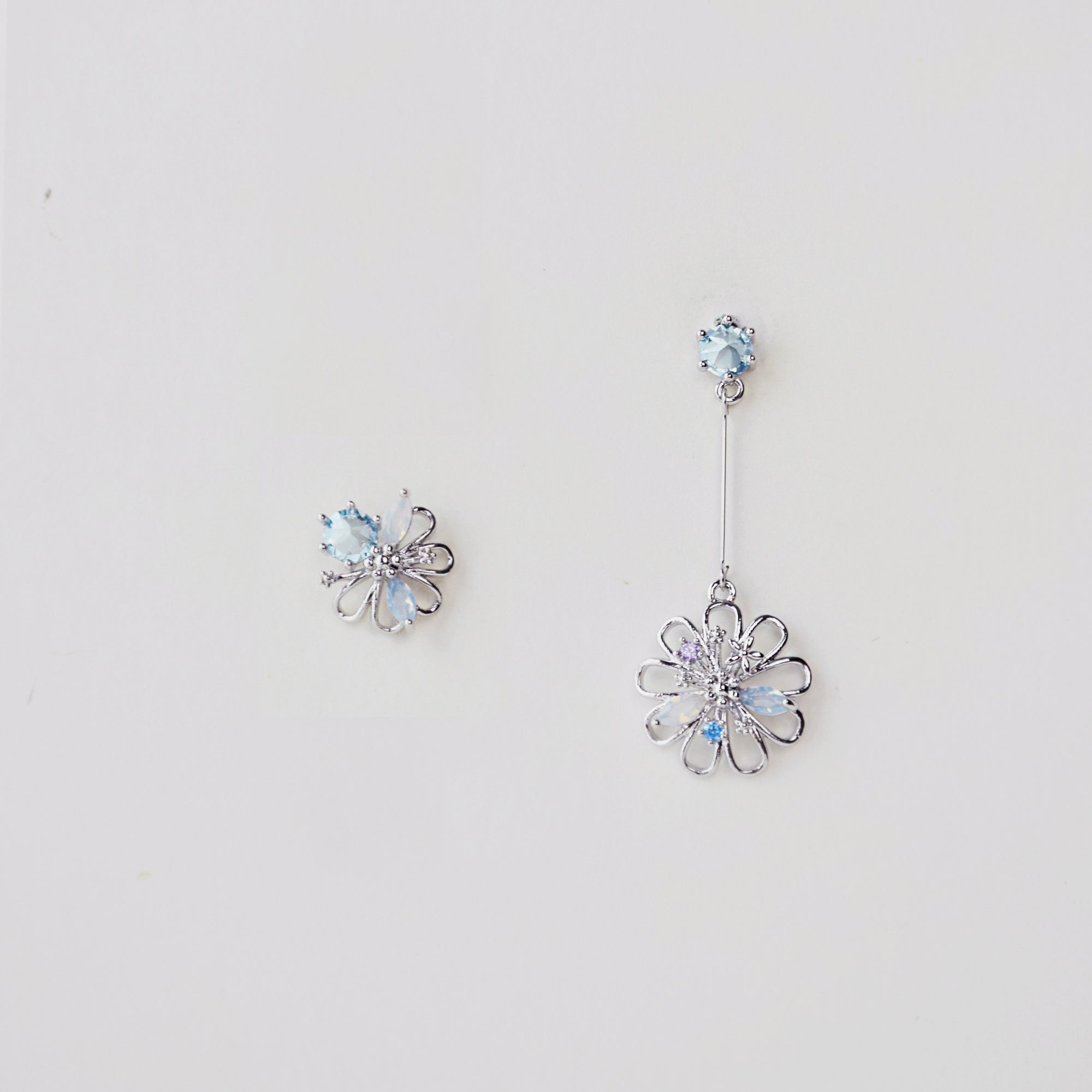 korean earrings bracelet jewellery Malaysia necklace korean jewellery rings earrings malaysia korean style earrings jewellery accessories hypoallergenic earrings ear cuff huggies silver necklace made in korea jewelry fashion jewellery malaysia earrings online shop malaysia Gift idea Gift for her Made in Korea  Cubic Zirconia 925 Sterling Silver  No Piercing Dainty Minimalist Daily wear Bestie Korean Anting Cincin Clip on 韩国耳环 韩国发饰 韩国饰品 hypoallergenic  birthday gift set bridesmaid aurelia atelier