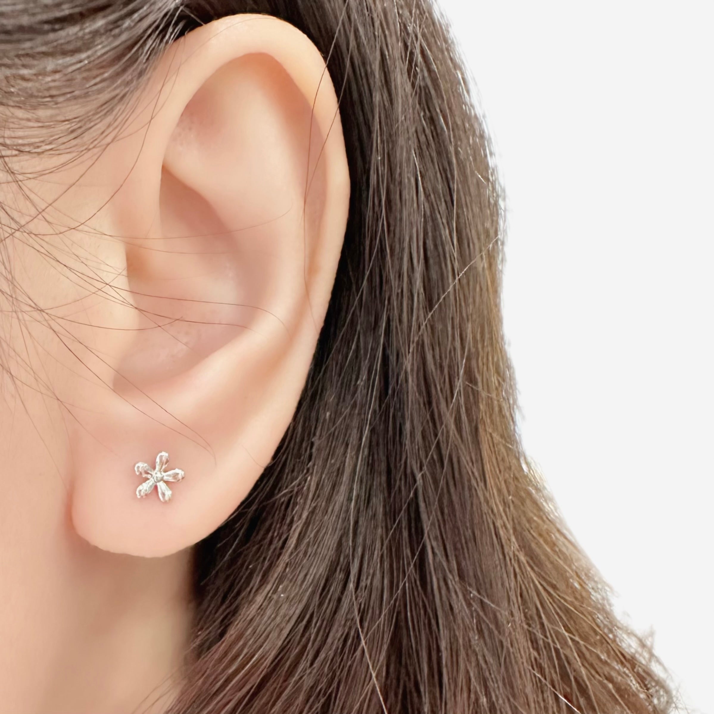 Rose Gold Made in Korea Earrings Korean Anting Cubic Zirconia Bride Bridal Dinner 925 Sterling Silver Fashion Costume Jewellery Online Malaysia Shopping Trendy No Piercing Special Perfect Gift From Heart For Your Loved One Accessory Gift for her Rose Gold Korea Made Earrings Korean Jewellery Jewelry Local Brand in Malaysia Cubic Zirconia Dainty Delicate Minimalist Jewellery Jewelry Bride Clip On Earrings Silver Christmas Gift Set Xmas Silver ANTI TARNISH DAILY SHOWER present gift for her gift ideas
