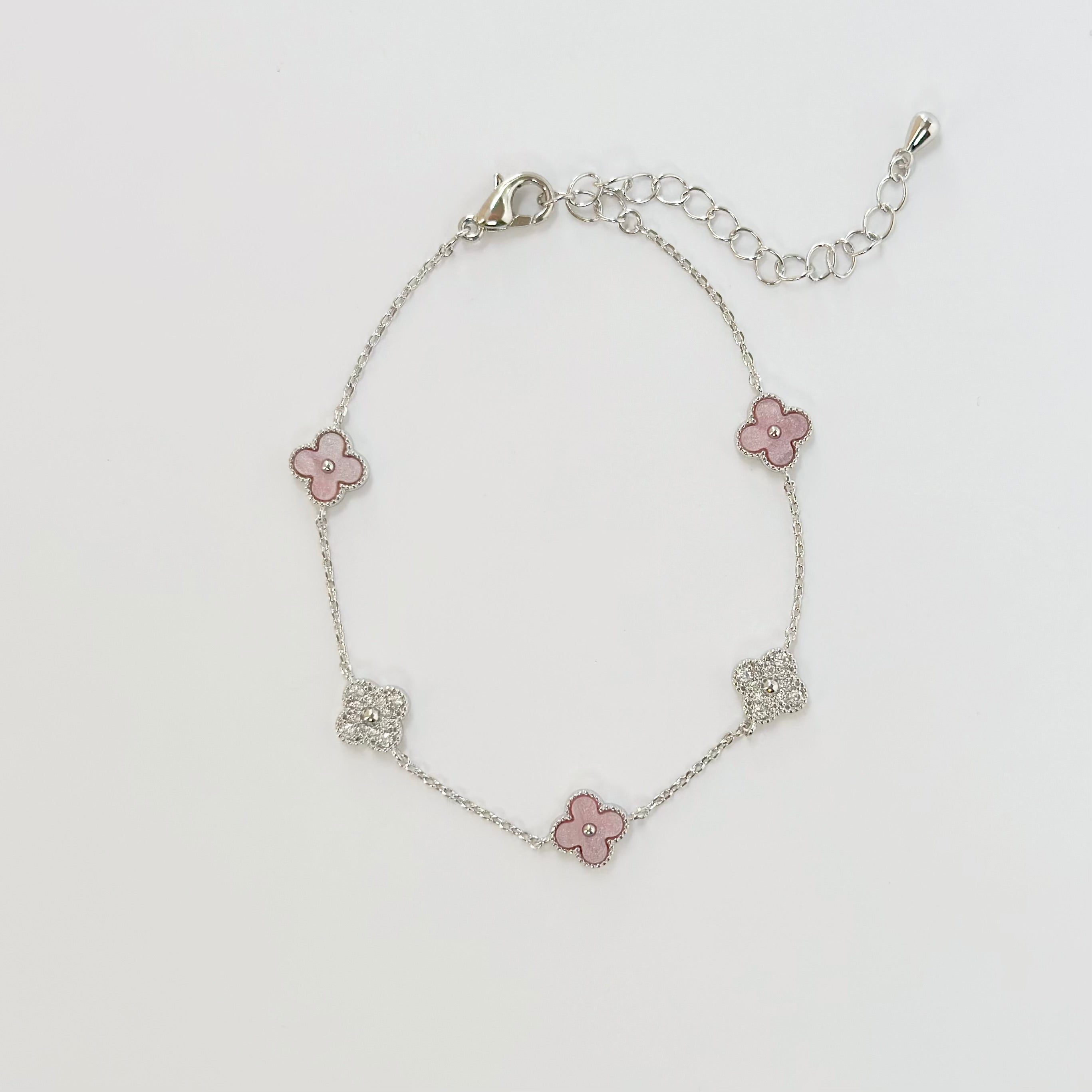 korean earrings bracelet jewellery Malaysia necklace korean jewellery rings earrings malaysia korean style earrings jewellery accessories hypoallergenic earrings ear cuff huggies silver necklace made in korea jewelry fashion jewellery malaysia earrings online shop malaysia Gift idea Gift for her Made in Korea  Cubic Zirconia 925 Sterling Silver  No Piercing Dainty Minimalist Daily wear Bestie Korean Anting Cincin Clip on 韩国耳环 韩国发饰 韩国饰品 hypoallergenic  birthday gift set bridesmaid aurelia atelier VAN CLEEF