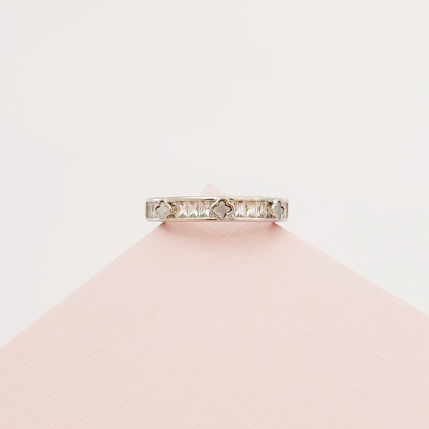 Rose Gold Made in Korea Earrings Korean Anting Cubic Zirconia Jewellery Malaysia Instagram 925 Sterling Silver hypoallergenic gift shops Jewellery Online Malaysia Shopping No Piercing Perfect Gift special gift Loved One Online jewellery Malaysia Gift for her Rose Gold Korea Korean Jewellery Jewelry Local Brand in Malaysia Cubic Zirconia Dainty Delicate Minimalist Jewellery Jewelry Bride ring cincin Silver Gift Set present gift for her gift ideas anting cincin kahwin wedding ring dinner ring luxe 戒指 韩极简饰品