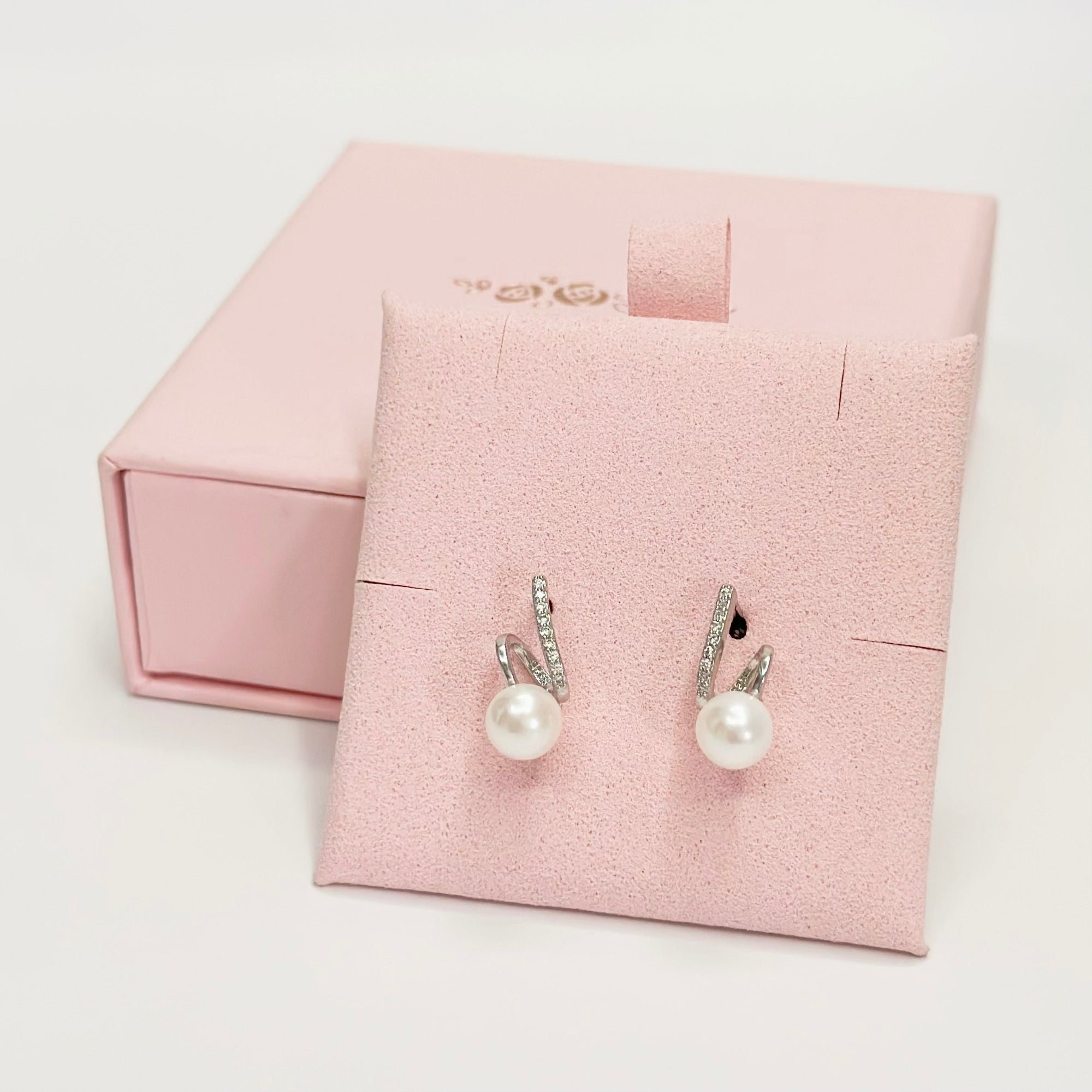 pearl earrings, dainty pearl bracelet, freshwater pearl necklace,  akoya pearl., handmade, sensitive skin, bridal, sterling silver, hypoallergenic, gift idea, seawater pearl, pearl neckace, keshi pearl, baroque pearl, mini pearl, 珍珠 淡水珍珠 ak pearl
海水珍珠 s925 cultural pear present gift for her gift ideas pearl made in Malaysia south sea pearl 米珠 natural pearl mutiara Gift for her Dainty Delicate Minimalist everyday earrings everyday wear lustre near round