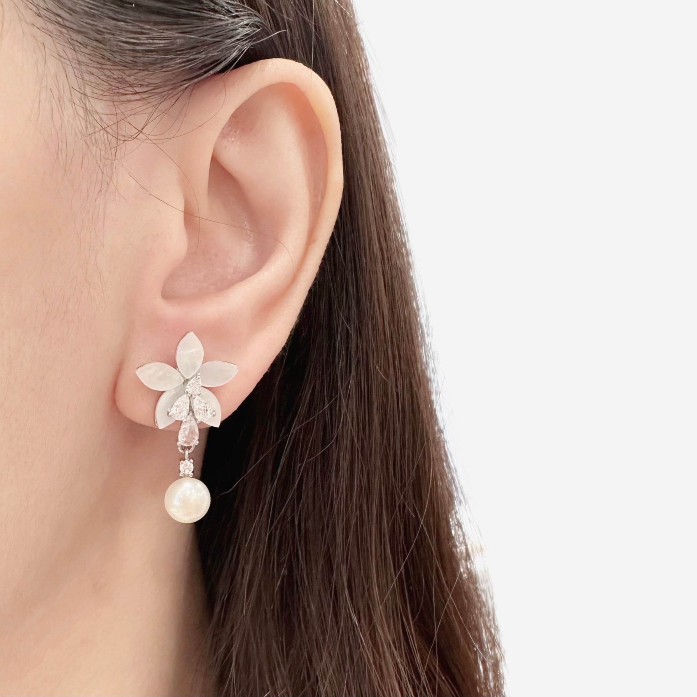 pearl earrings, dainty pearl bracelet, freshwater pearl necklace,  akoya pearl., handmade, sensitive skin, bridal, sterling silver, hypoallergenic, gift idea, seawater pearl, pearl neckace, keshi pearl, baroque pearl, mini pearl, 珍珠 淡水珍珠 ak pearl
海水珍珠 s925 cultural pear present gift for her gift ideas pearl made in Malaysia south sea pearl 米珠 natural pearl mutiara Gift for her Dainty Delicate Minimalist everyday earrings everyday wear