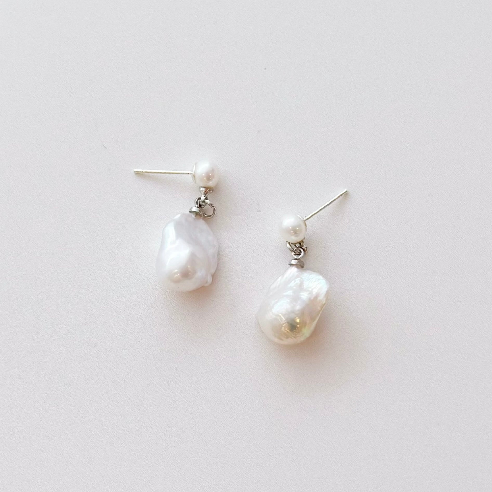 pearl earrings, dainty pearl bracelet, freshwater pearl necklace,  akoya pearl., handmade, sensitive skin, bridal, sterling silver, hypoallergenic, gift idea, seawater pearl, pearl neckace, keshi pearl, baroque pearl, mini pearl, 珍珠 淡水珍珠 ak pearl
海水珍珠 s925 cultural pear present gift for her gift ideas pearl made in Malaysia south sea pearl 米珠 natural pearl mutiara Gift for her Dainty Delicate Minimalist everyday earrings everyday wear lustre near round baroque pearl mini baroque pearl 巴洛克珍珠