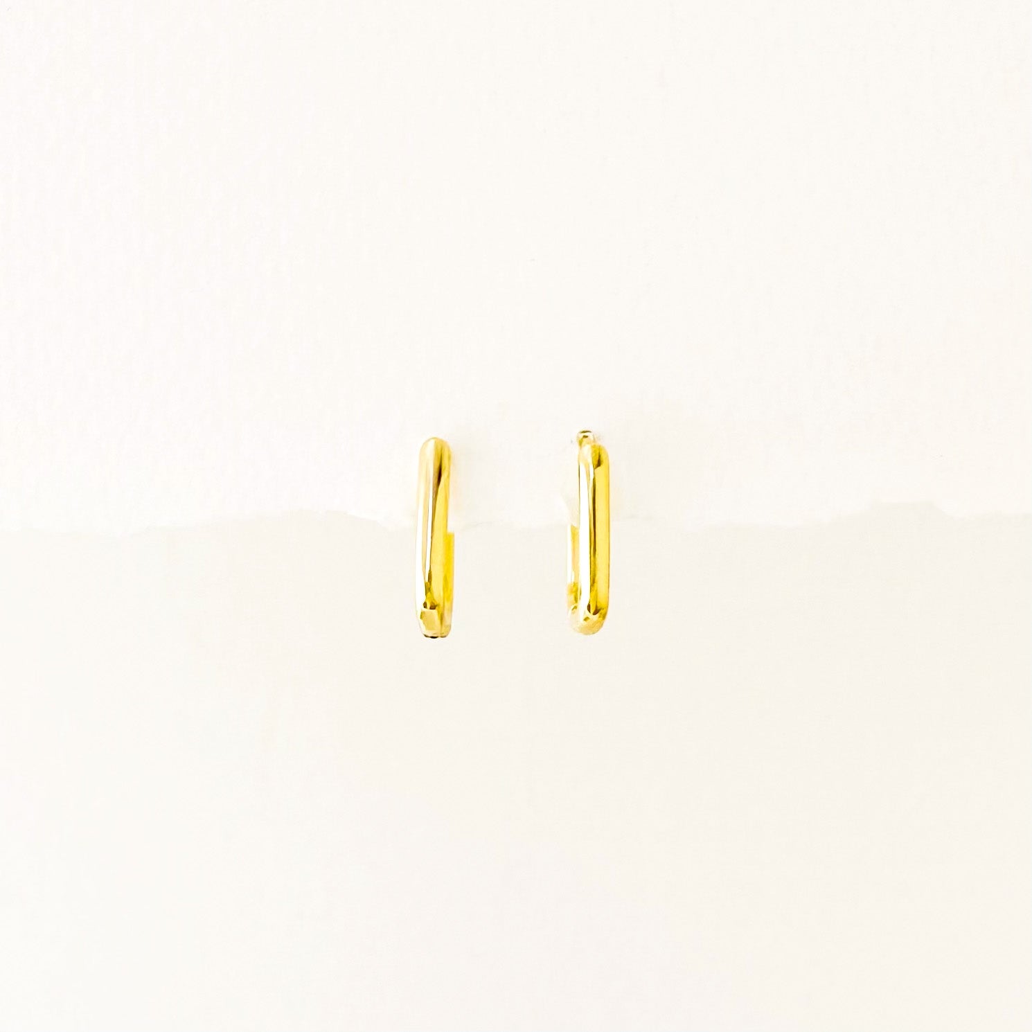 korean earrings bracelet jewellery Malaysia necklace korean jewellery rings earrings malaysia korean style earrings jewellery accessories hypoallergenic earrings ear cuff huggies silver necklace made in korea jewelry fashion jewellery malaysia earrings online shop malaysia Gift idea Gift for her Made in Korea Cubic Zirconia 925 Sterling Silver No Piercing Dainty Minimalist Daily wear Bestie Korean Anting Cincin Clip on 韩国耳环 韩国发饰 韩国饰品 hypoallergenic birthday gift set bridesmaid aurelia atelier