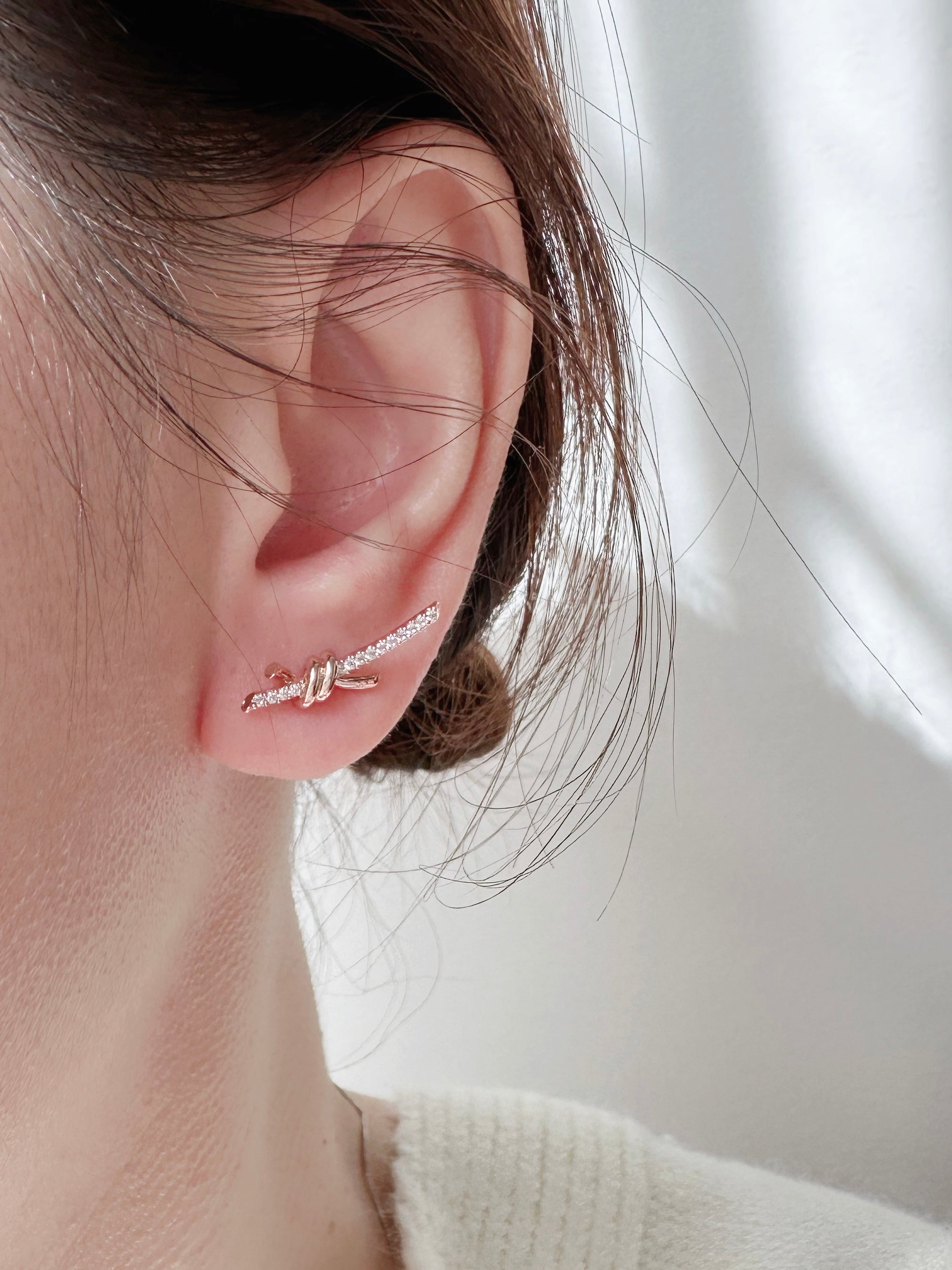 korean earrings bracelet jewellery Malaysia necklace korean jewellery rings earrings malaysia korean style earrings jewellery accessories hypoallergenic earrings ear cuff huggies silver necklace made in korea jewelry fashion jewellery malaysia earrings online shop malaysia Gift idea Gift for her Made in Korea  Cubic Zirconia 925 Sterling Silver  No Piercing Dainty Minimalist Daily wear Bestie Korean Anting Cincin Clip on 韩国耳环 韩国发饰 韩国饰品 hypoallergenic  birthday gift set bridesmaid aurelia atelier