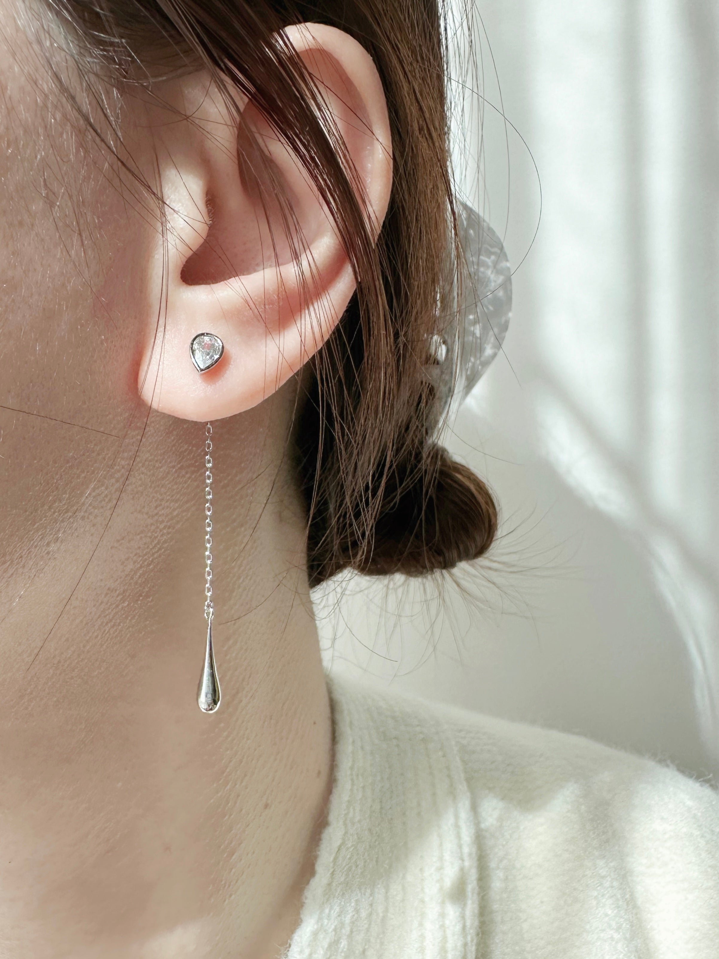 korean earrings bracelet jewellery Malaysia necklace korean jewellery rings earrings malaysia korean style earrings jewellery accessories hypoallergenic earrings ear cuff huggies silver necklace made in korea jewelry fashion jewellery malaysia earrings online shop malaysia Gift idea Gift for her Made in Korea  Cubic Zirconia 925 Sterling Silver  No Piercing Dainty Minimalist Daily wear Bestie Korean Anting Cincin Clip on 韩国耳环 韩国发饰 韩国饰品 hypoallergenic  birthday gift set bridesmaid aurelia atelier