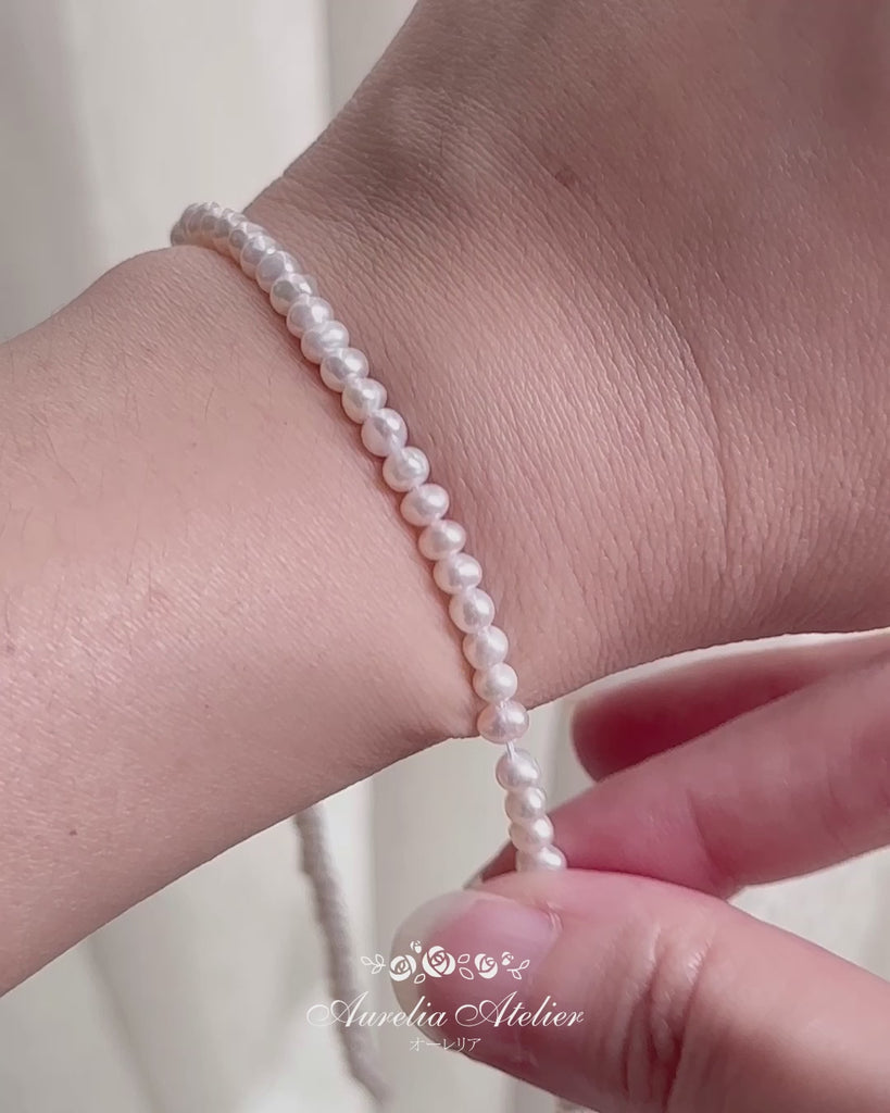 米珠  珍珠 pearl necklace pearl jewelry set Timeless Swarovski bracelet Pearl Handcrafted pearl jewelry Luxurious FRESHWATER PEARL bracelet MUATIRA pearl accessories freshwater pearl bracelet Pearl necklace Pearl bracelet Swarovski crystal pearl Korean jewelry Korean Jewelry Dainty Minimalist jewellery Malaysia Stainless steel 925 sterling silver S925 Cubic zirconia hypoallergenic magnetic birthday gift premium gift bridesmaid aurelia atelier pearl necklace malaysia pearl bracelet malaysia akoya pearl