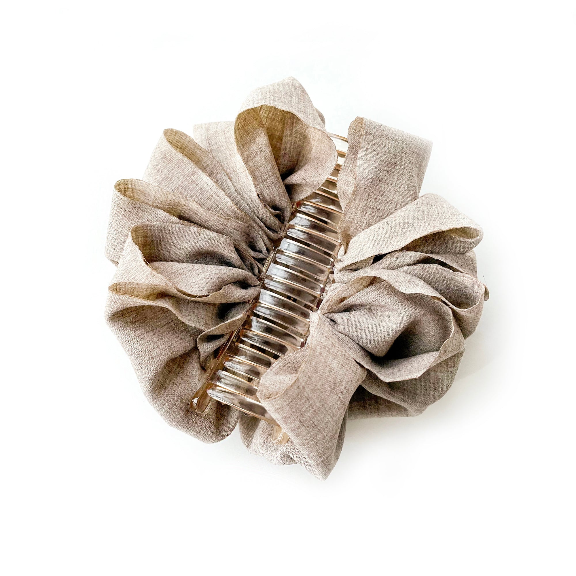 Ribbon hair clip Ribbon hair claw Bow Claw clip Hair accessory Korean hair accessory Jewelry Dainty Minimalist malaysia jewellery Made in Korea online gift shop Aurelia Atelier made in korea jewelry fashion jewellery malaysia earrings online shop malaysia korean style hair accessory malaysia jewellery jewelry Ribbon hair tie Hairband Hair ribbon scarf Headband Scrunchies Chiffon hair bow Chiffon hair claw clip Hypoallergenic 韩国ins蝴蝶吊坠发夹 INS 风 首饰 发饰 发夹专卖店 韩国发饰 韩国饰品 韩国耳环 rambut jepit Jepit rambut korea