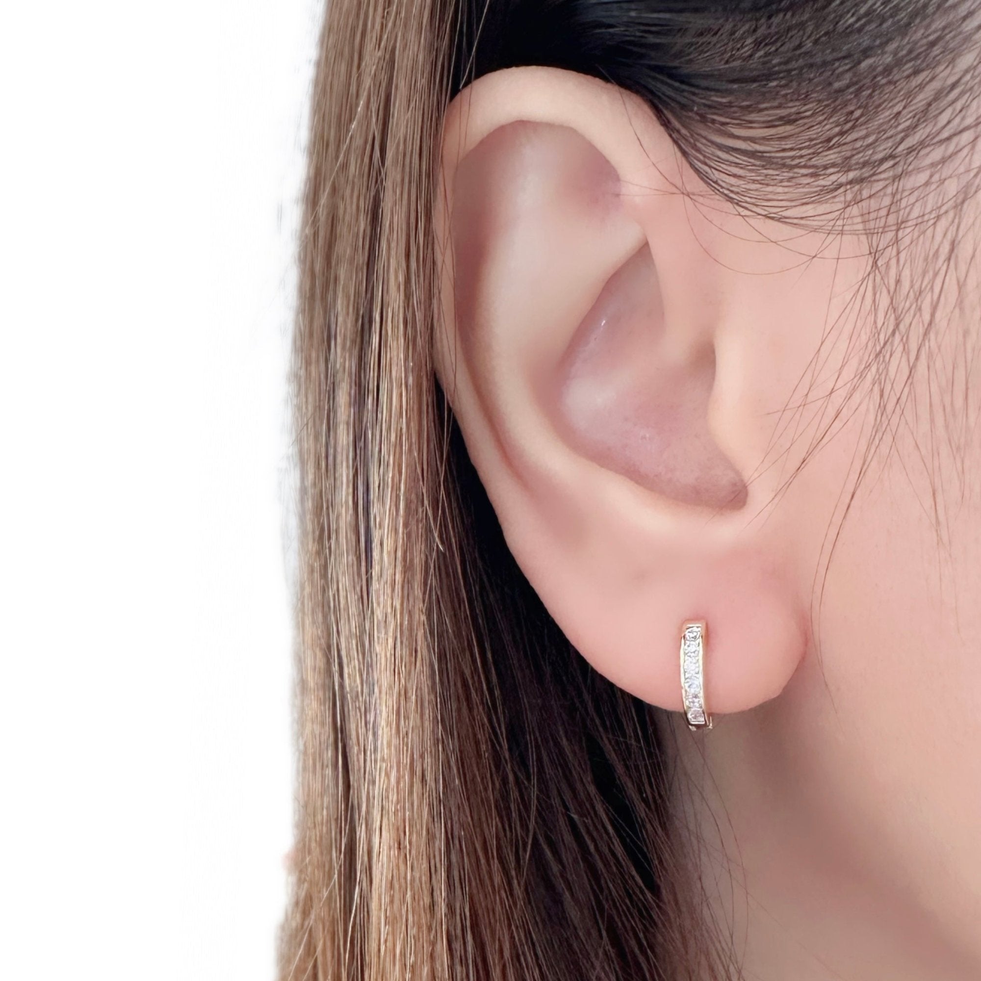 korean earrings bracelet jewellery Malaysia necklace korean jewellery rings earrings malaysia korean style earrings jewellery accessories hypoallergenic earrings ear cuff huggies silver necklace made in korea jewelry fashion jewellery malaysia earrings online shop malaysia Gift idea Gift for her Made in Korea Cubic Zirconia 925 Sterling Silver No Piercing Dainty Minimalist Daily wear Bestie Korean Anting Cincin Clip on 韩国耳环 韩国发饰 韩国饰品 hypoallergenic birthday gift set bridesmaid aurelia atelier