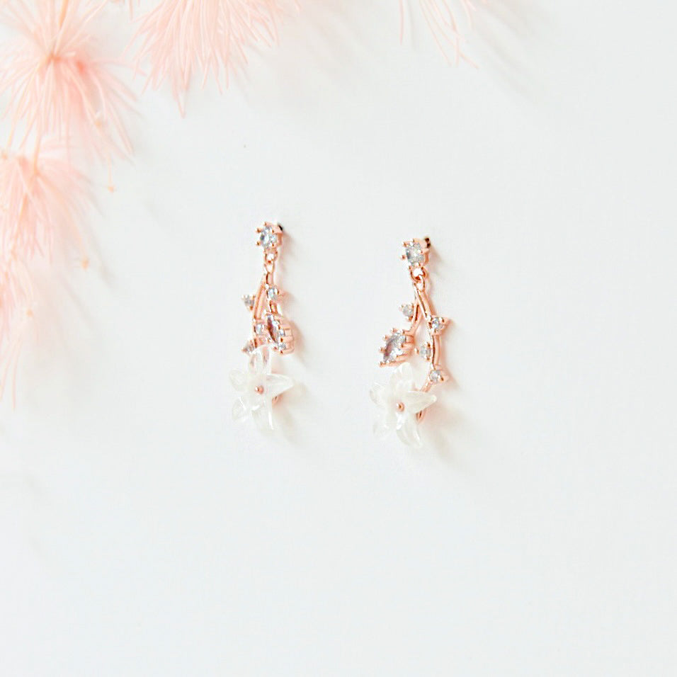 Rose Gold Made in Korea Earrings Korean Anting Cubic Zirconia Jewellery Malaysia Instagram 925 Sterling Silver hypoallergenic Instagram gift shops Jewellery Online Malaysia Shopping No Piercing Perfect Gift special gift Loved One Online jewellery Malaysia Gift for her Rose Gold Korea Made Earrings Korean Jewellery Jewelry Local Brand in Malaysia Cubic Zirconia Dainty Delicate Minimalist Jewellery Jewelry Bride Clip On Earrings Silver Gift Set present gift for her gift ideas