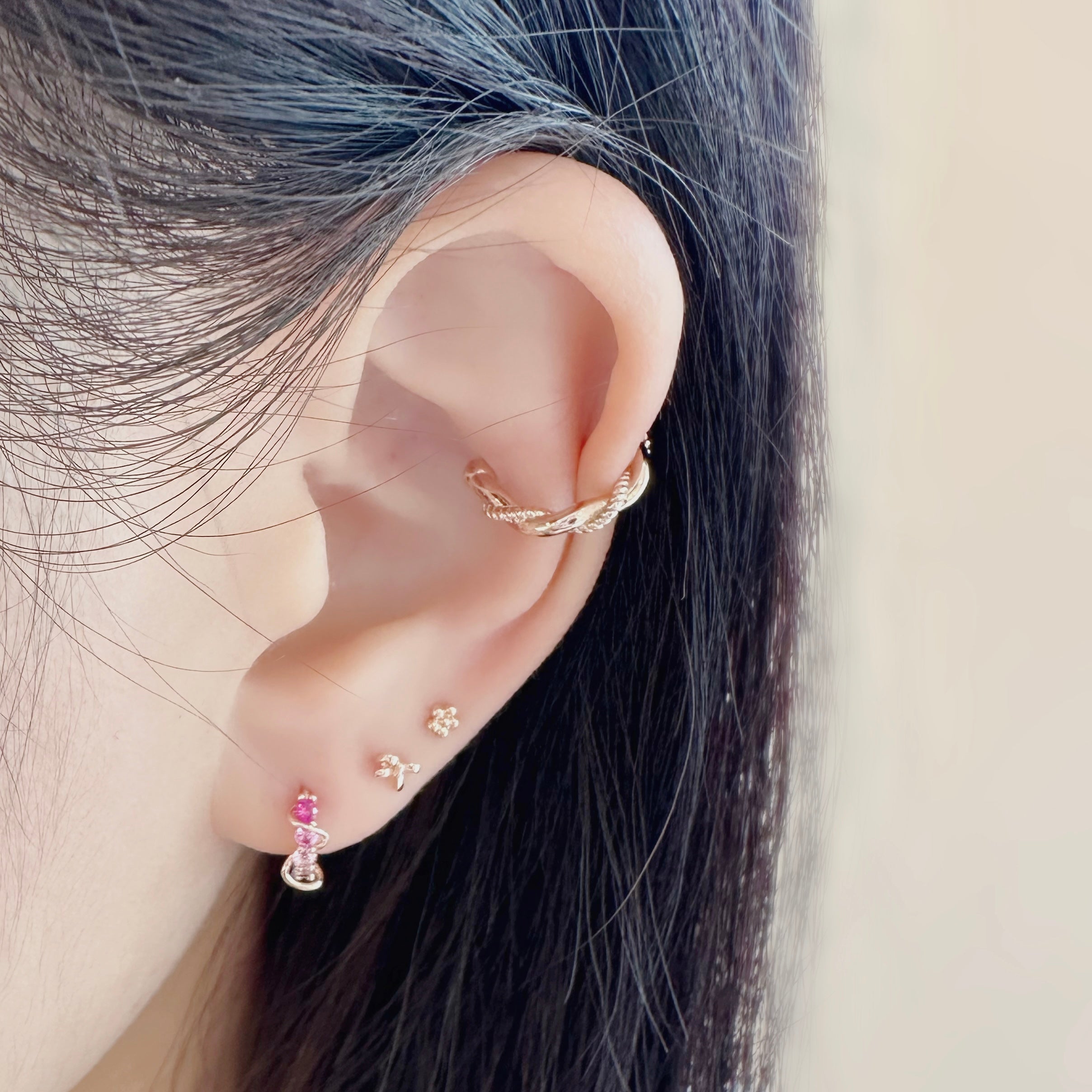 Rose Gold Made in Korea Earrings Korean Anting Cubic Zirconia Jewellery Malaysia Instagram 925 Sterling Silver hypoallergenic Instagram gift shops Jewellery Online Malaysia Shopping No Piercing Perfect Gift special gift Loved One Online jewellery Malaysia Gift for her Rose Gold Korea Made Earrings Korean Jewellery Jewelry Local Brand in Malaysia Cubic Zirconia Dainty Delicate Minimalist Jewellery Jewelry Bride Clip On Earrings Silver Gift Set present gift for her gift ideas earcuff ear cuff non piercing