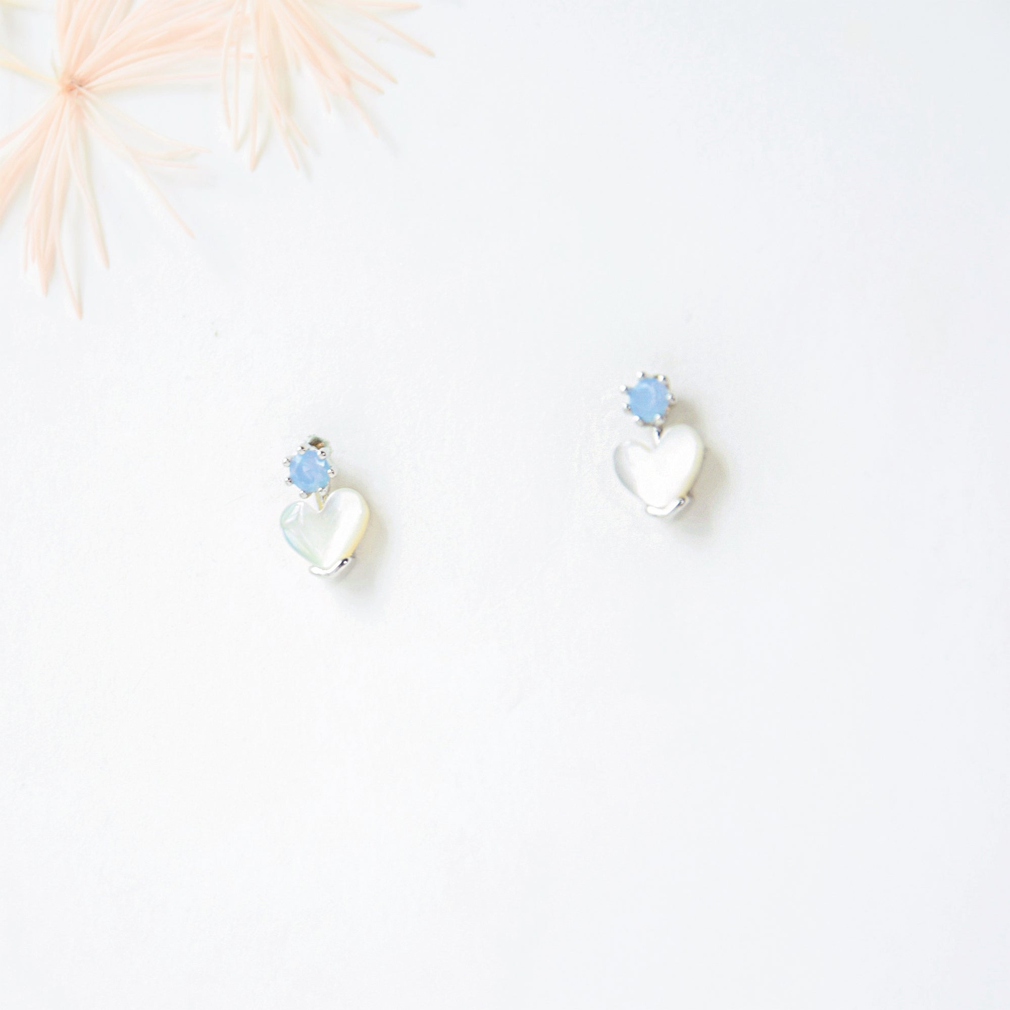 Made in Korea Earrings Korean Anting Cubic Zirconia Bride Bridal Dinner 925 Sterling Silver Fashion Costume Jewellery Online Malaysia Shopping Trendy No Piercing Special Perfect Gift From Heart For Your Loved One Accessory Gift for her Rose Gold Korea Made Earrings Korean Jewellery Jewelry Local Brand in Malaysia Cubic Zirconia Dainty Delicate Minimalist Jewellery Jewelry Bride Clip On Earrings Silver Christmas Gift Set Xmas Silver snowman butterfly present gift for her gift ideas