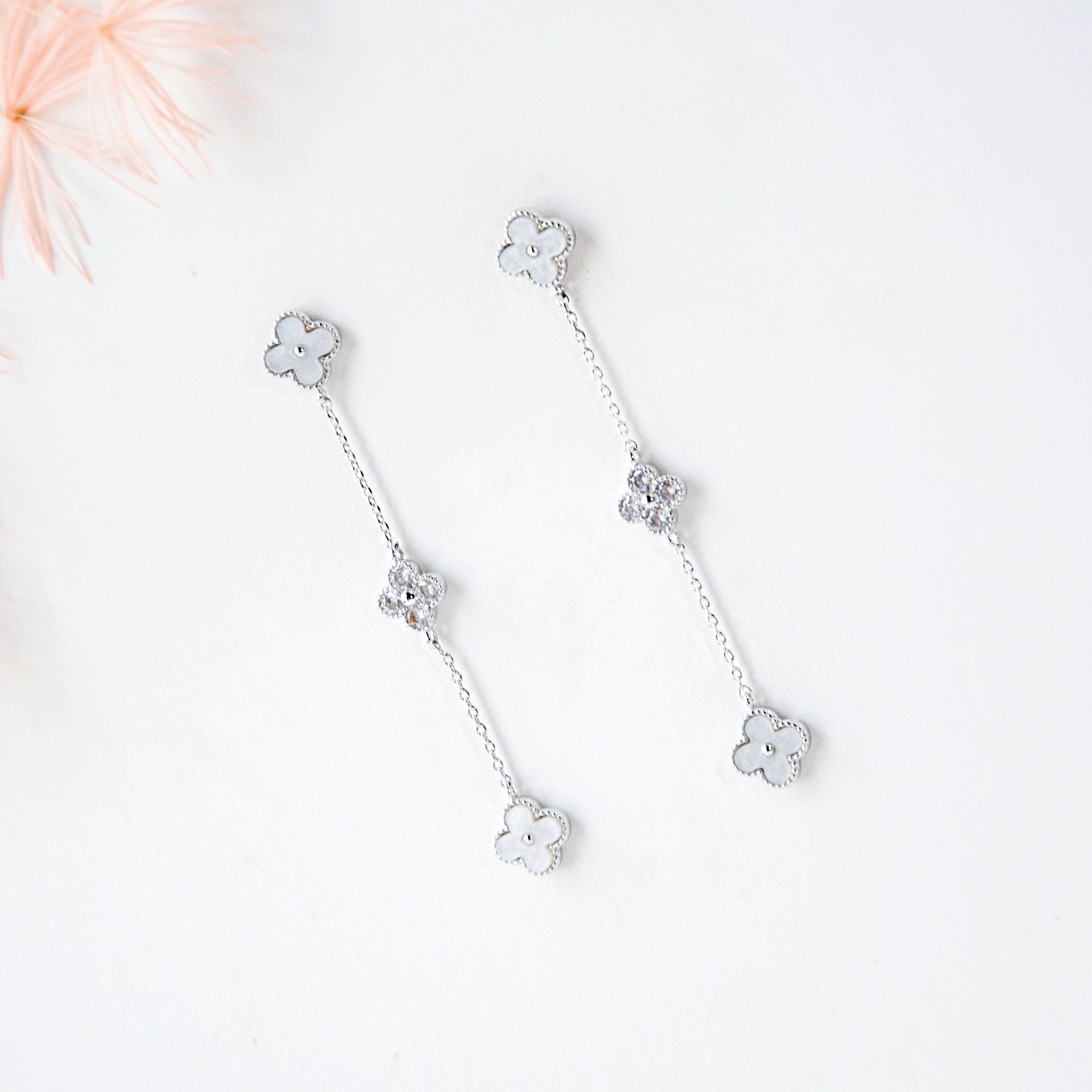 Made in Korea Earrings Korean Anting Cubic Zirconia Bride Bridal Dinner 925 Sterling Silver Fashion Costume Jewellery Online Malaysia Shopping Trendy No Piercing Special Perfect Gift From Heart For Your Loved One Accessory Gift for her Rose Gold Korea Made Earrings Korean Jewellery Jewelry Local Brand in Malaysia Cubic Zirconia Dainty Delicate Minimalist Jewellery Jewelry Bride Clip On Earrings Silver Christmas Gift Set Xmas Silver snowman wreath candy cane present gift for her gift ideas 2 way earrings