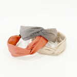 Ribbon hair clip Ribbon hair claw Bow Claw clip Hair accessory Korean hair accessory Jewelry Dainty Minimalist malaysia jewellery Made in Korea online gift shop Aurelia Atelier made in korea jewelry fashion jewellery malaysia earrings online shop malaysia korean style hair accessory malaysia jewellery jewelry Ribbon hair tie Hairband Hair ribbon scarf Headband Scrunchies Chiffon hair bow Chiffon hair claw clip Hypoallergenic 韩国ins蝴蝶吊坠发夹 INS 风 首饰 发饰 发夹专卖店 韩国发饰 韩国饰品 韩国耳环 rambut jepit Jepit rambut korea