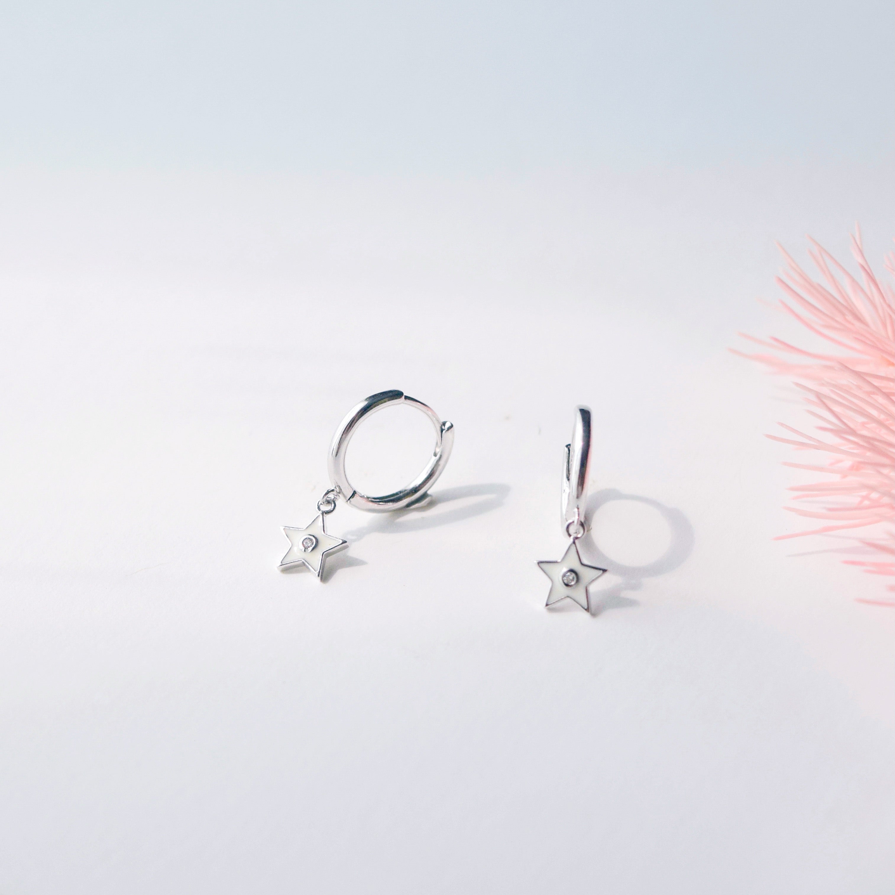 Rose Gold Made in Korea Earrings Korean Anting Cubic Zirconia Jewellery Malaysia Instagram 925 Sterling Silver hypoallergenic Instagram gift shops Jewellery Online Malaysia Shopping No Piercing Perfect Gift special gift Loved One Online jewellery Malaysia Gift for her Rose Gold Korea Made Earrings Korean Jewellery Jewelry Cubic Zirconia Dainty Delicate Minimalist Jewellery Jewelry Bride Clip On Earrings Silver Gift Set present gift for her gift ideas huggie hoop huggies hoop daily wear earrings OPEN HUGGIE