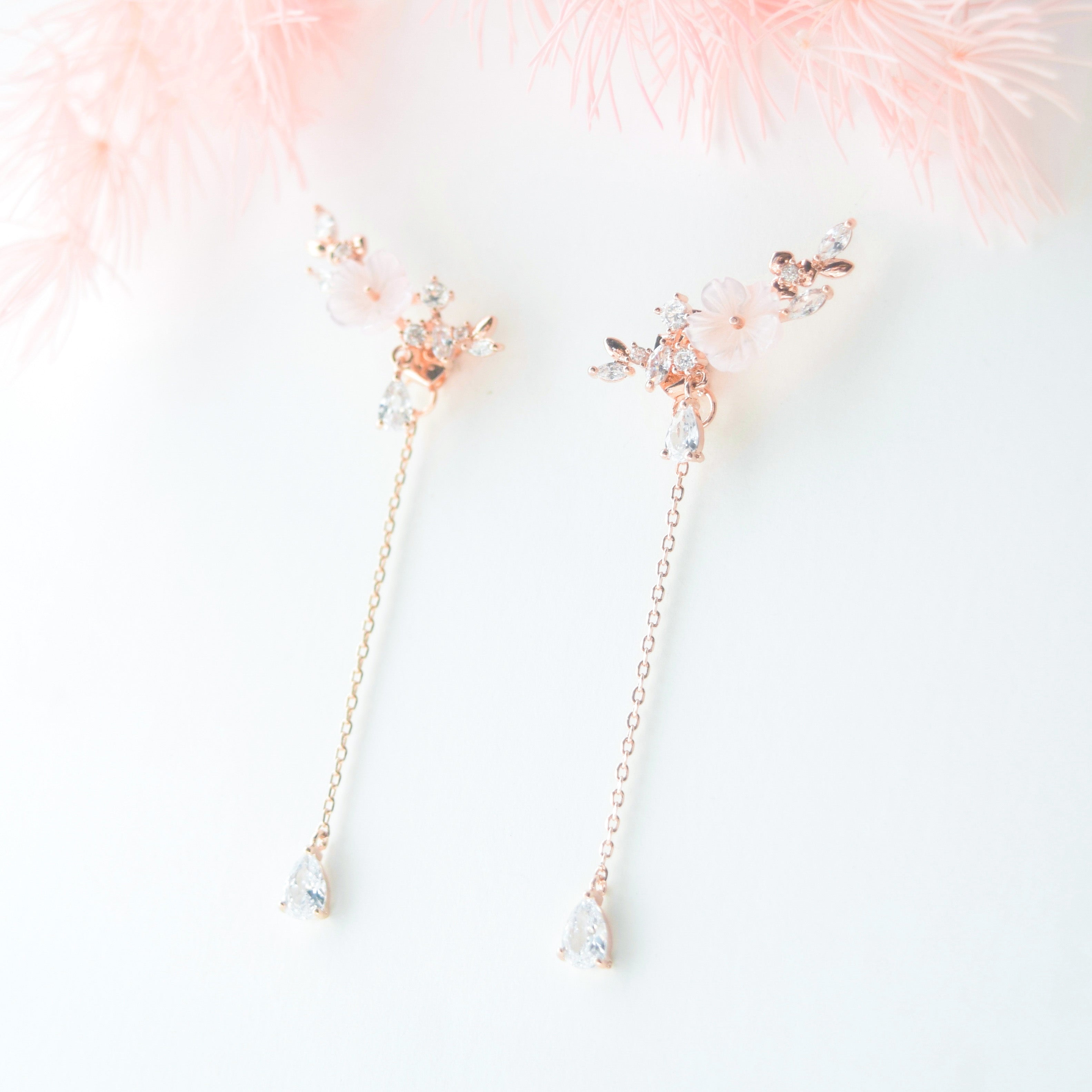 Made in Korea Earrings Korean Anting Cubic Zirconia Bride Bridal Dinner 925 Sterling Silver Fashion Costume Jewellery Online Malaysia Shopping Trendy No Piercing Special Perfect Gift From Heart For Your Loved One Accessory Gift for her Rose Gold Korea Made Earrings Korean Jewellery Jewelry Local Brand in Malaysia Cubic Zirconia Dainty Delicate Minimalist Jewellery Jewelry Bride Clip On Earrings Silver Christmas Gift Set Xmas Silver snowman wreath candy cane present gift for her gift ideas 2 way earrings