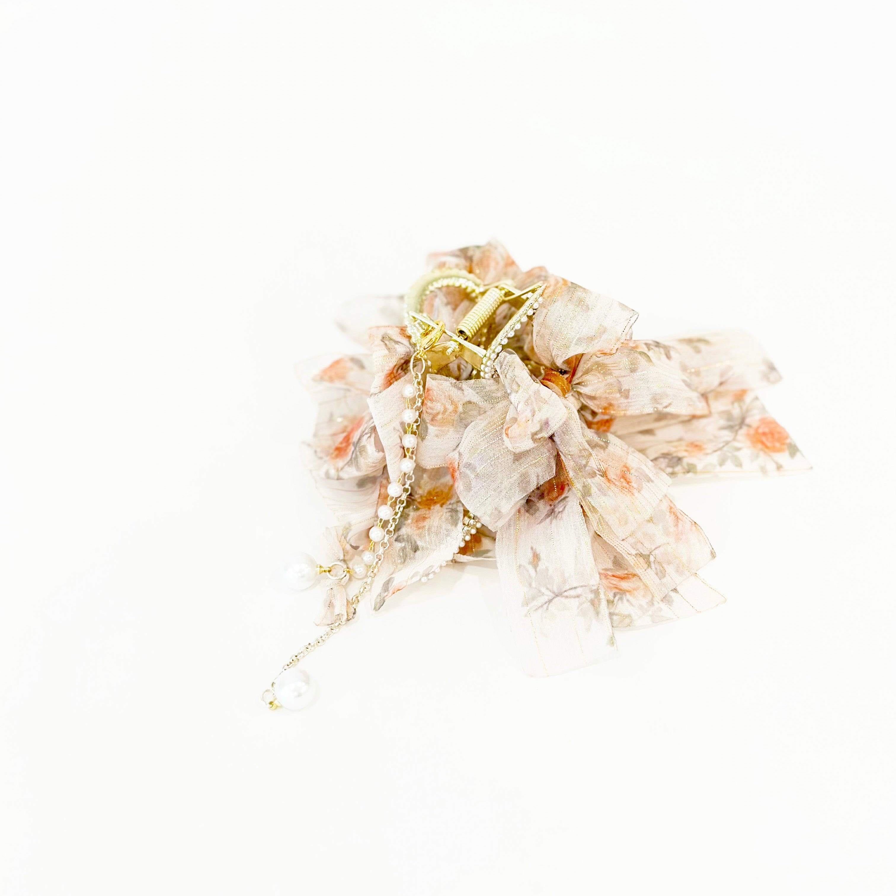 Ribbon hair clip Ribbon hair claw Bow Claw clip Hair accessory Korean hair accessory Jewelry Dainty Minimalist malaysia jewellery Made in Korea online gift shop Aurelia Atelier made in korea jewelry fashion jewellery malaysia earrings online shop malaysia korean style hair accessory malaysia jewellery jewelry Ribbon hair tie Hairband Hair ribbon scarf Headband Scrunchies Chiffon hair bow Chiffon hair claw clip Hypoallergenic 韩国ins蝴蝶吊坠发夹 INS 风 首饰 发饰 发夹专卖店 韩国发饰 韩国饰品 韩国耳环 rambut jepit Jepit rambut korea