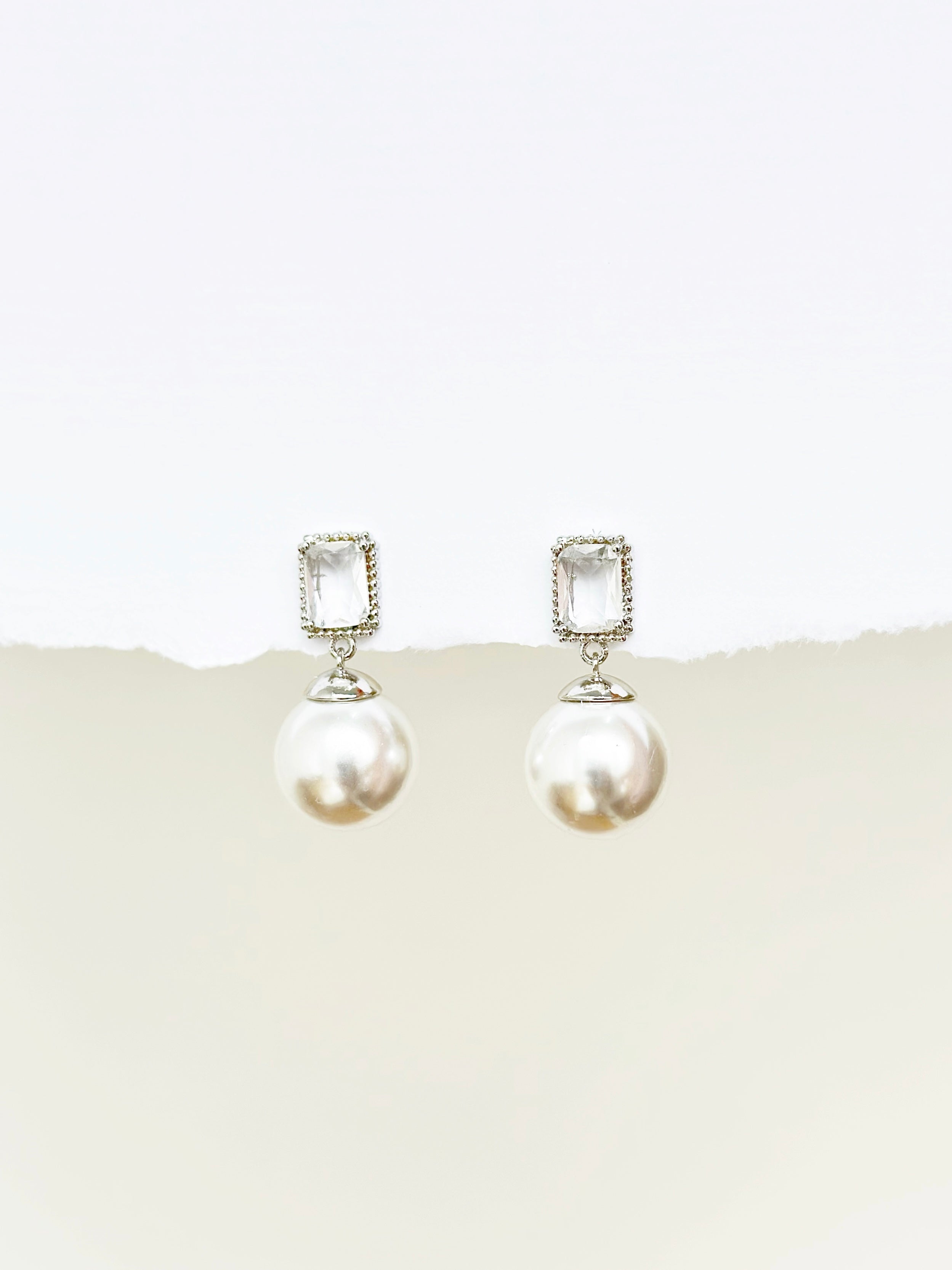Rose Gold Made in Korea Earrings Korean Anting Cubic Zirconia Bride Bridal Dinner 925 Sterling Silver Fashion Costume Jewellery Online Malaysia Shopping Trendy No Piercing Special Perfect Gift From Heart For Your Loved One Accessory Gift for her Rose Gold Korea Made Earrings Korean Jewellery Jewelry Local Brand in Malaysia Cubic Zirconia Dainty Delicate Minimalist Jewellery Jewelry Bride Clip On Earrings Silver cny chinese new year lunar gift for her valentine valentine's day pearl earrings