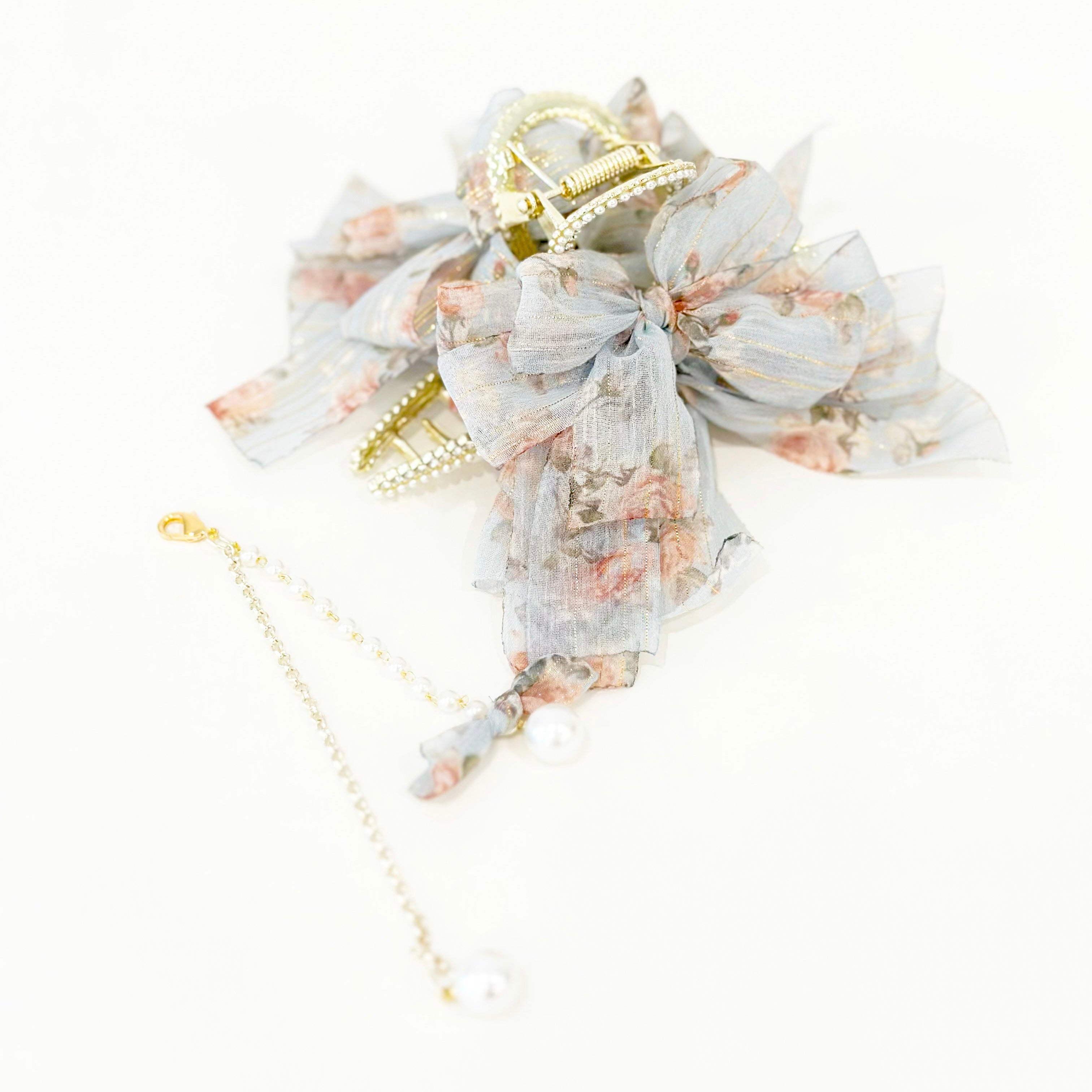 Ribbon hair clip Ribbon hair claw Bow Claw clip Hair accessory Korean hair accessory Jewelry Dainty Minimalist malaysia jewellery Made in Korea online gift shop Aurelia Atelier made in korea jewelry fashion jewellery malaysia earrings online shop malaysia korean style hair accessory malaysia jewellery jewelry Ribbon hair tie Hairband Hair ribbon scarf Headband Scrunchies Chiffon hair bow Chiffon hair claw clip Hypoallergenic 韩国ins蝴蝶吊坠发夹 INS 风 首饰 发饰 发夹专卖店 韩国发饰 韩国饰品 韩国耳环 rambut jepit Jepit rambut korea