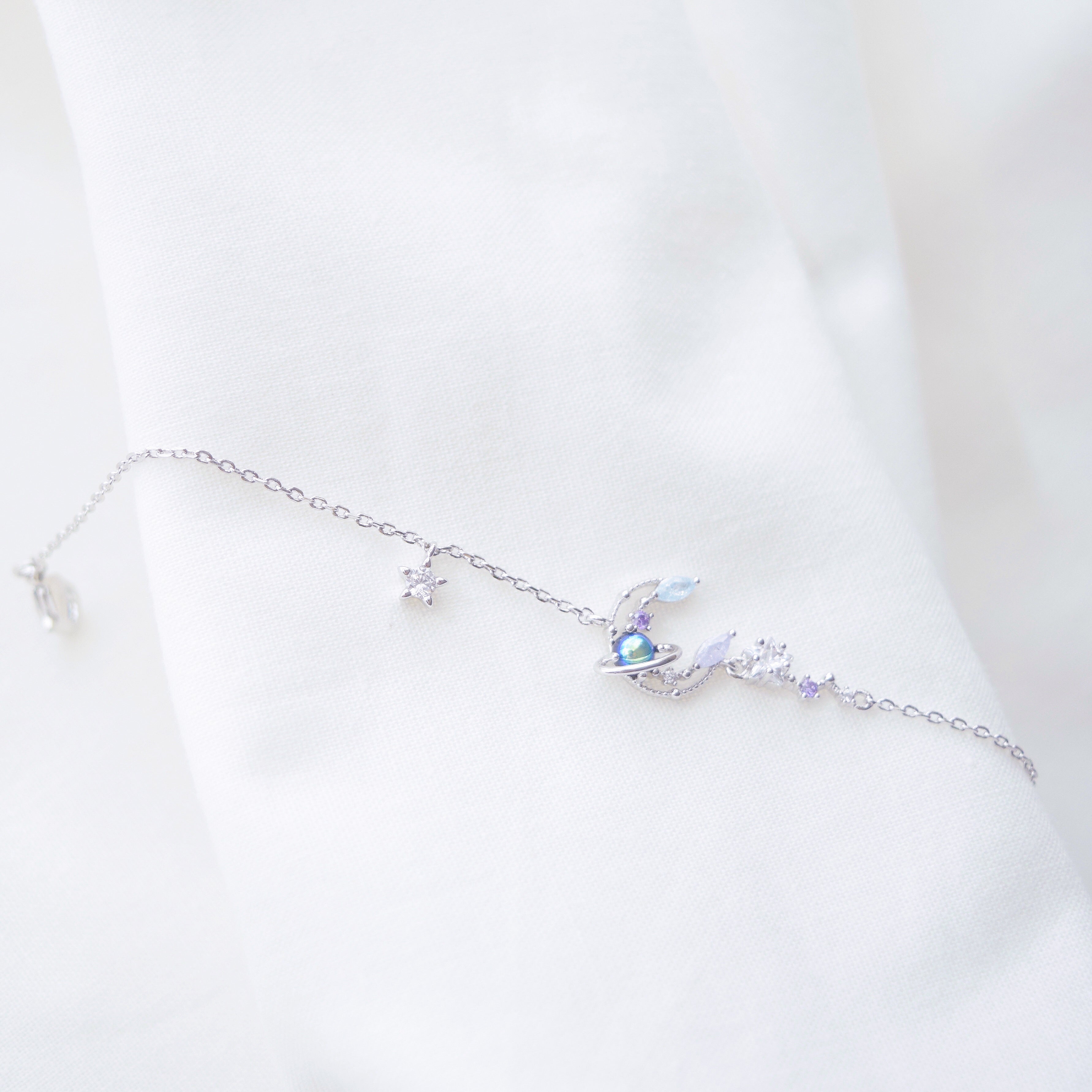 korean earrings bracelet jewellery Malaysia necklace korean jewellery rings earrings malaysia korean style earrings malaysia jewellery jewelry jewellery accessories hypoallergenic earrings ear cuff huggies silver necklace made in korea jewelry fashion jewellery malaysia earrings online shop malaysia Gift idea Gift for her Made in Korea Cubic Zirconia 925 Sterling Silver No Piercing Jewelry Dainty Minimalist Bestie anting subang clip on 925 silver gf gift local Dainty Daily wear Gift Set aurelia atelier