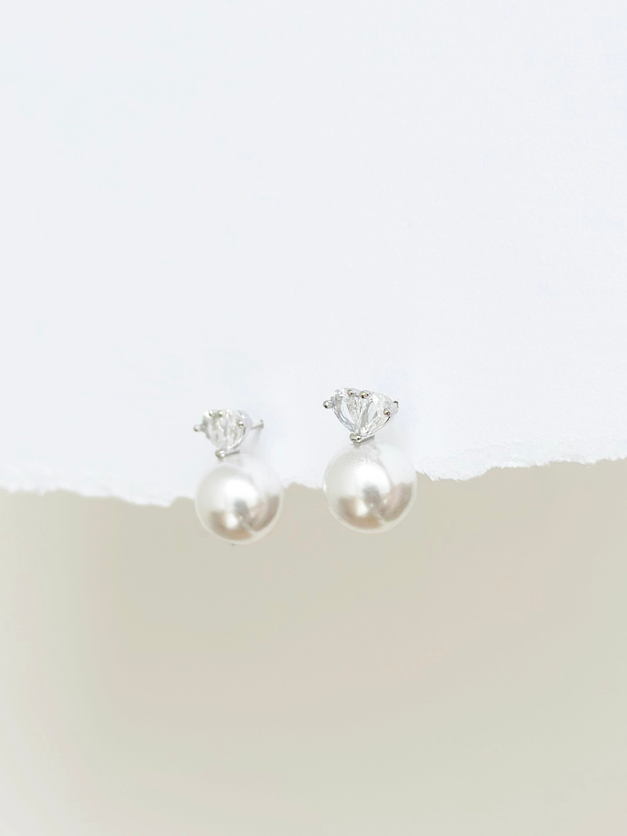 Rose Gold Made in Korea Earrings Korean Anting Cubic Zirconia Bride Bridal Dinner 925 Sterling Silver Fashion Costume Jewellery Online Malaysia Shopping Trendy No Piercing Special Perfect Gift From Heart For Your Loved One Accessory Gift for her Rose Gold Korea Made Earrings Korean Jewellery Jewelry Local Brand in Malaysia Cubic Zirconia Dainty Delicate Minimalist Jewellery Jewelry Bride Clip On Earrings Silver cny chinese new year lunar gift for her valentine valentine's day pearl earrings