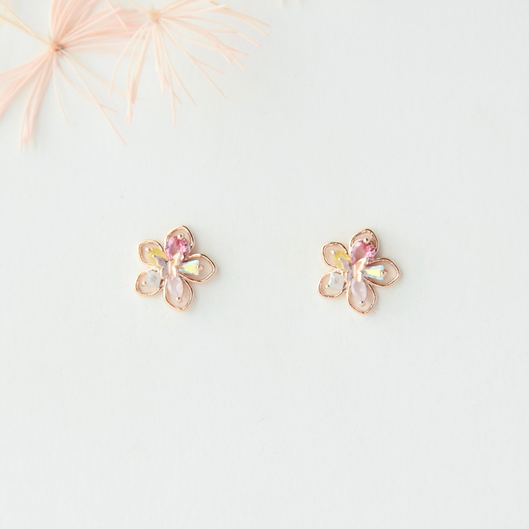 korean earrings bracelet jewellery Malaysia necklace korean jewellery rings earrings malaysia korean style earrings malaysia jewellery jewelry jewellery accessories hypoallergenic earrings ear cuff huggies silver necklace made in korea jewelry fashion jewellery malaysia earrings online shop malaysia Gift idea Gift for her Made in Korea Cubic Zirconia 925 Sterling Silver No Piercing Jewelry Dainty Minimalist Bestie anting subang clip on 925 silver gf gift local Dainty Daily wear Gift Set aurelia atelier