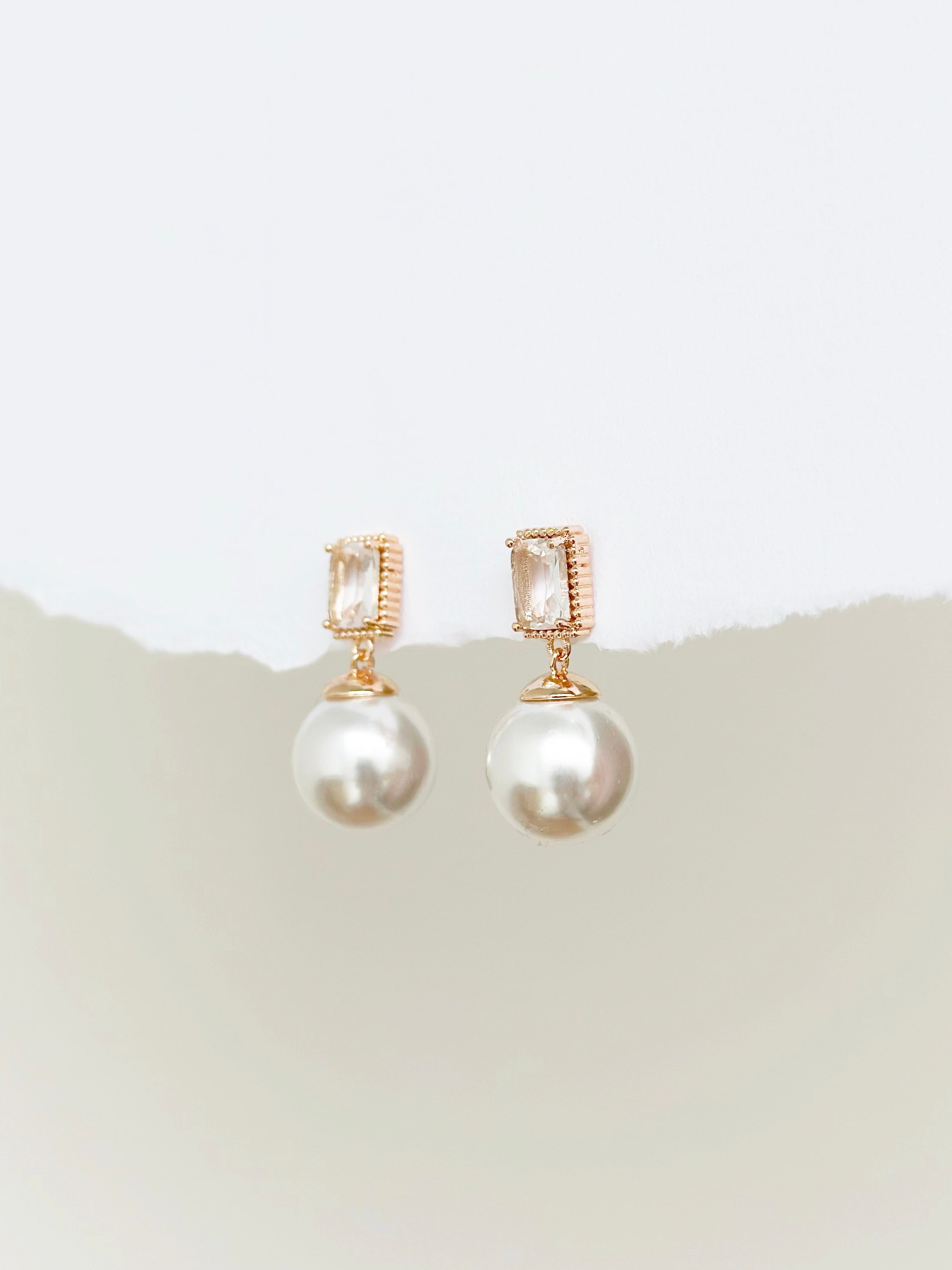 Rose Gold Made in Korea Earrings Korean Anting Cubic Zirconia Bride Bridal Dinner 925 Sterling Silver Fashion Costume Jewellery Online Malaysia Shopping Trendy No Piercing Special Perfect Gift From Heart For Your Loved One Accessory Gift for her Rose Gold Korea Made Earrings Korean Jewellery Jewelry Local Brand in Malaysia Cubic Zirconia Dainty Delicate Minimalist Jewellery Jewelry Bride Clip On Earrings Silver cny chinese new year lunar gift for her valentine valentine's day pearl earrings