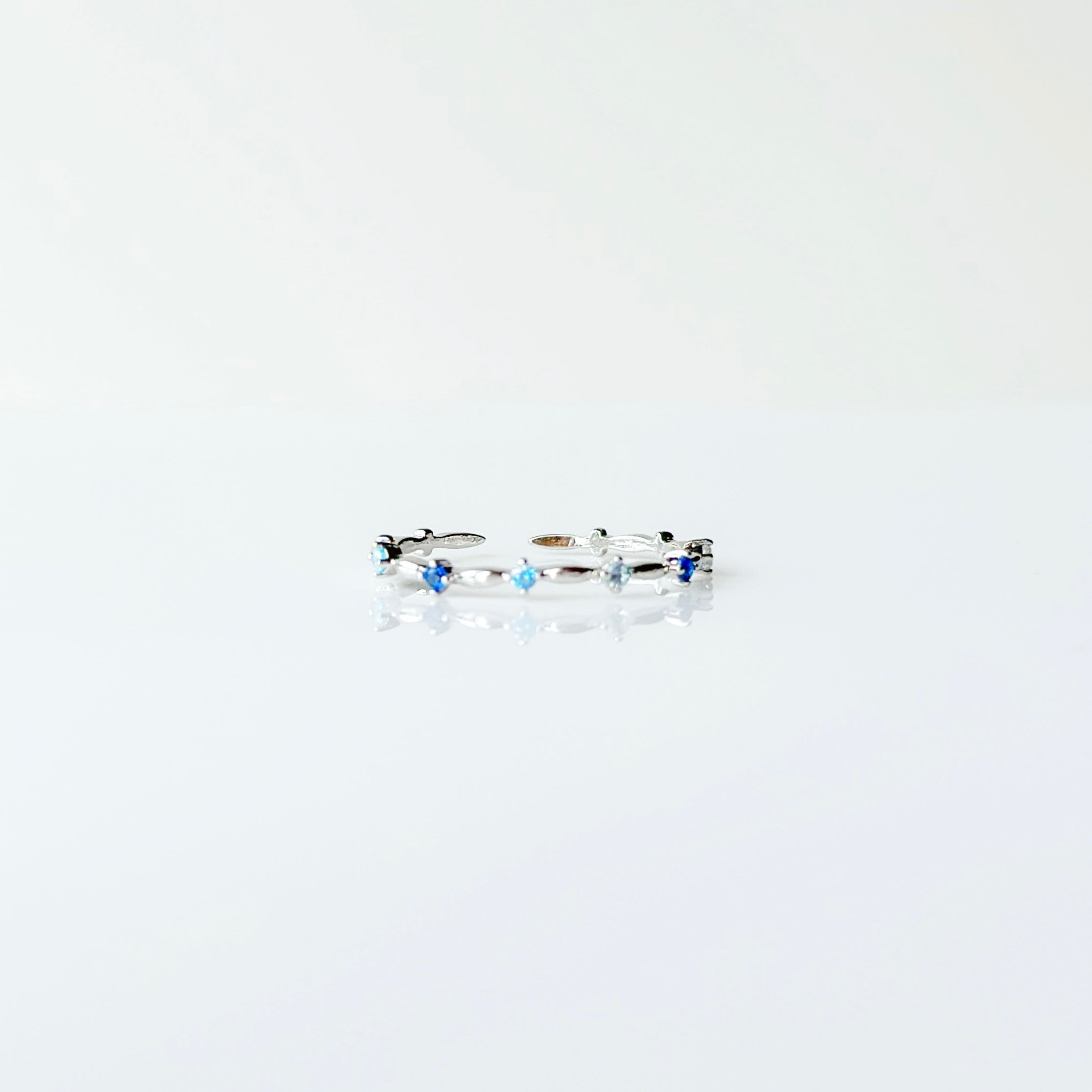 korean fashion rings korean promise ring Rose Gold Ring Korea Made Earrings Cubic Zirconia Stone 925 Silver Daily Wear Stylish Cincin Adjustable Jewellery Perfect Surprise Gift For Your Loved One ring korean ring cincin floral ring silver rings swarovski ring promise rings korean style rings korean diamond ring gift for her bestfriend ring bestie ring silver ring diamond ring swarovski made in korea korea accessory wedding ring pandora ring