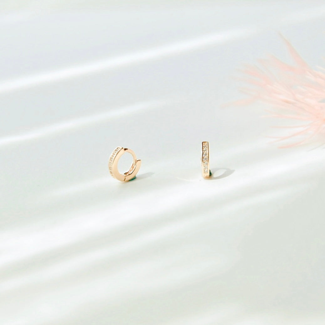 korean earrings bracelet jewellery Malaysia necklace korean jewellery rings earrings malaysia korean style earrings jewellery accessories hypoallergenic earrings ear cuff huggies silver necklace made in korea jewelry fashion jewellery malaysia earrings online shop malaysia Gift idea Gift for her Made in Korea Cubic Zirconia 925 Sterling Silver No Piercing Dainty Minimalist Daily wear Bestie Korean Anting Cincin Clip on 韩国耳环 韩国发饰 韩国饰品 hypoallergenic birthday gift set bridesmaid aurelia atelier