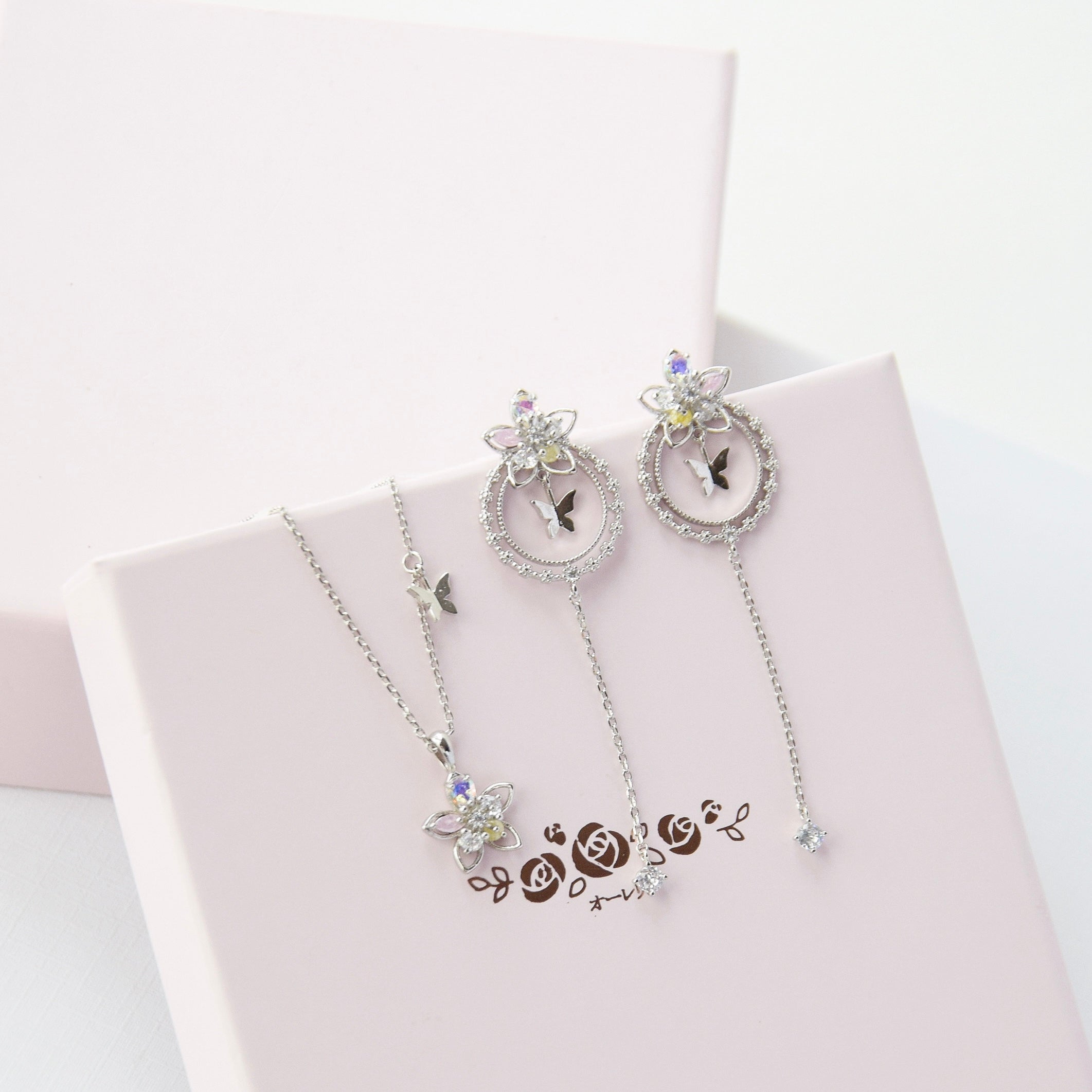korean earrings bracelet jewellery Malaysia necklace korean jewellery rings earrings malaysia korean style earrings malaysia jewellery jewelry jewellery accessories hypoallergenic earrings ear cuff huggies silver necklace made in korea jewelry fashion jewellery malaysia earrings online shop malaysia Gift idea Gift for her Made in Korea Cubic Zirconia 925 Sterling Silver No Piercing Jewelry Dainty Minimalist Bestie anting subang clip on 925 silver gf gift local Dainty Daily wear Gift Set aurelia atelier