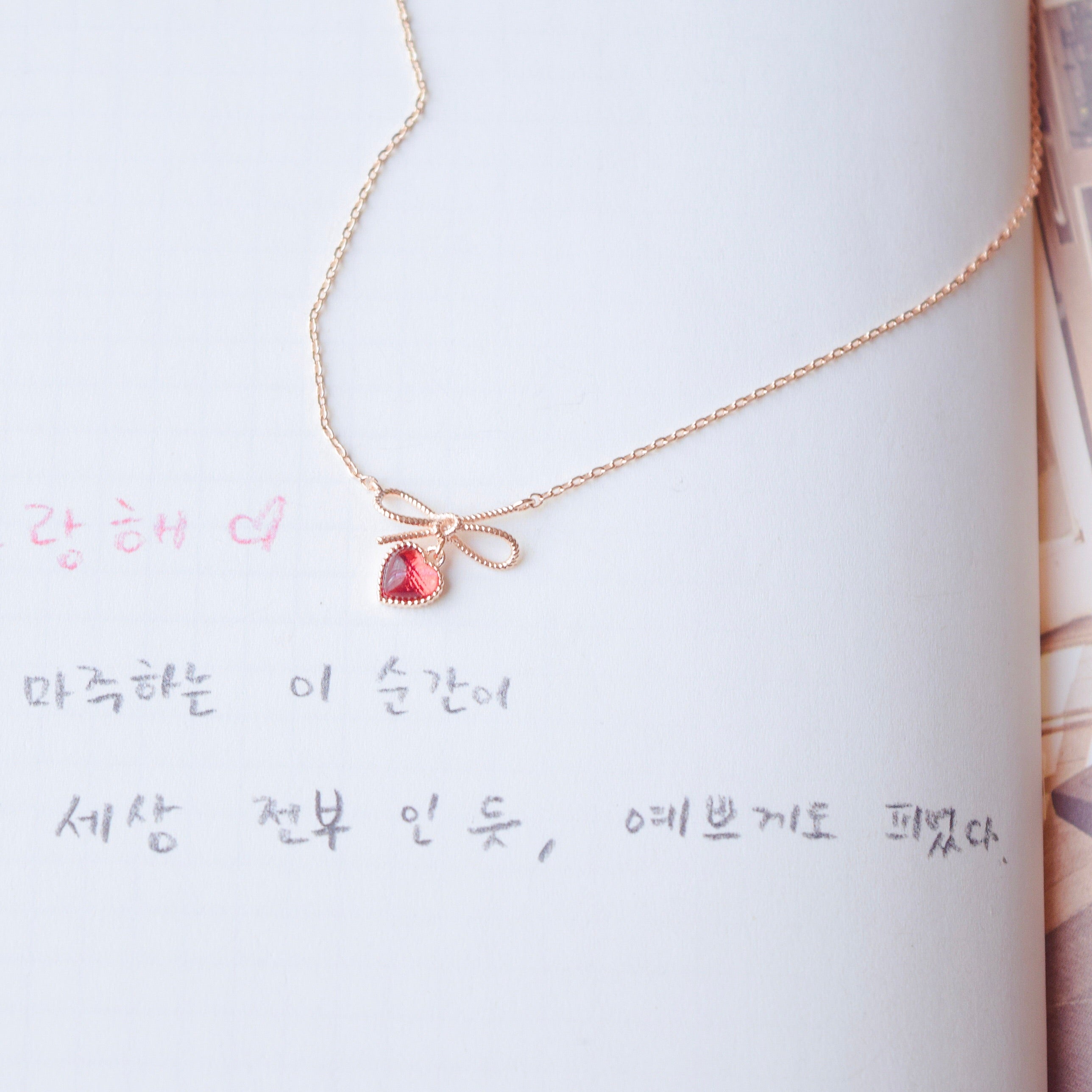 Rose Gold Made in Korea Necklace Korean Rantai Leher Cubic Zirconia Bride Bridal Dinner Rhodium Plated Accessory Fashion Fancy Stylish Jewellery Online Malaysia Shopping Trendy Accessories Daily Wear Jewelry Dainty Minimalist Delicate Special Perfect Gift From Heart For Your Loved One