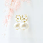 Rose Gold Made in Korea Earrings Korean Anting Cubic Zirconia Jewellery Malaysia Instagram 925 Sterling Silver hypoallergenic Instagram gift shops Jewellery Online Malaysia Shopping No Piercing Perfect Gift special gift Loved One Online jewellery Malaysia Gift for her Rose Gold Korea Made Earrings Korean Jewellery Jewelry Cubic Zirconia Dainty Delicate Minimalist Jewellery Jewelry Bride Clip On Silver Gift Set present gift for her gift ideas wedding bridal glamorous birthday gift Statement pearl chanel
