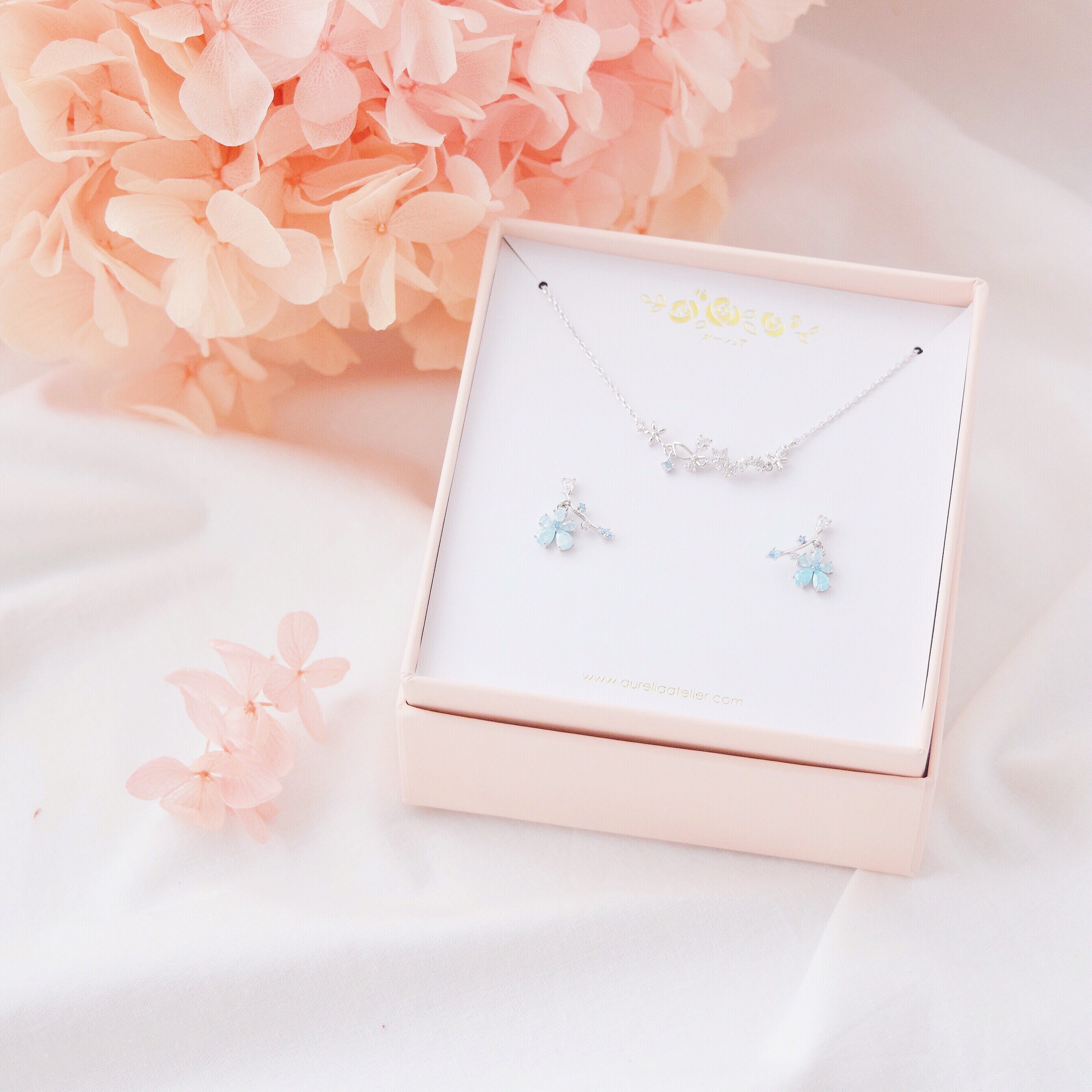 I'm in Love | Gift Ideas | Made in Korea | Dainty Jewellery – Aurelia ...
