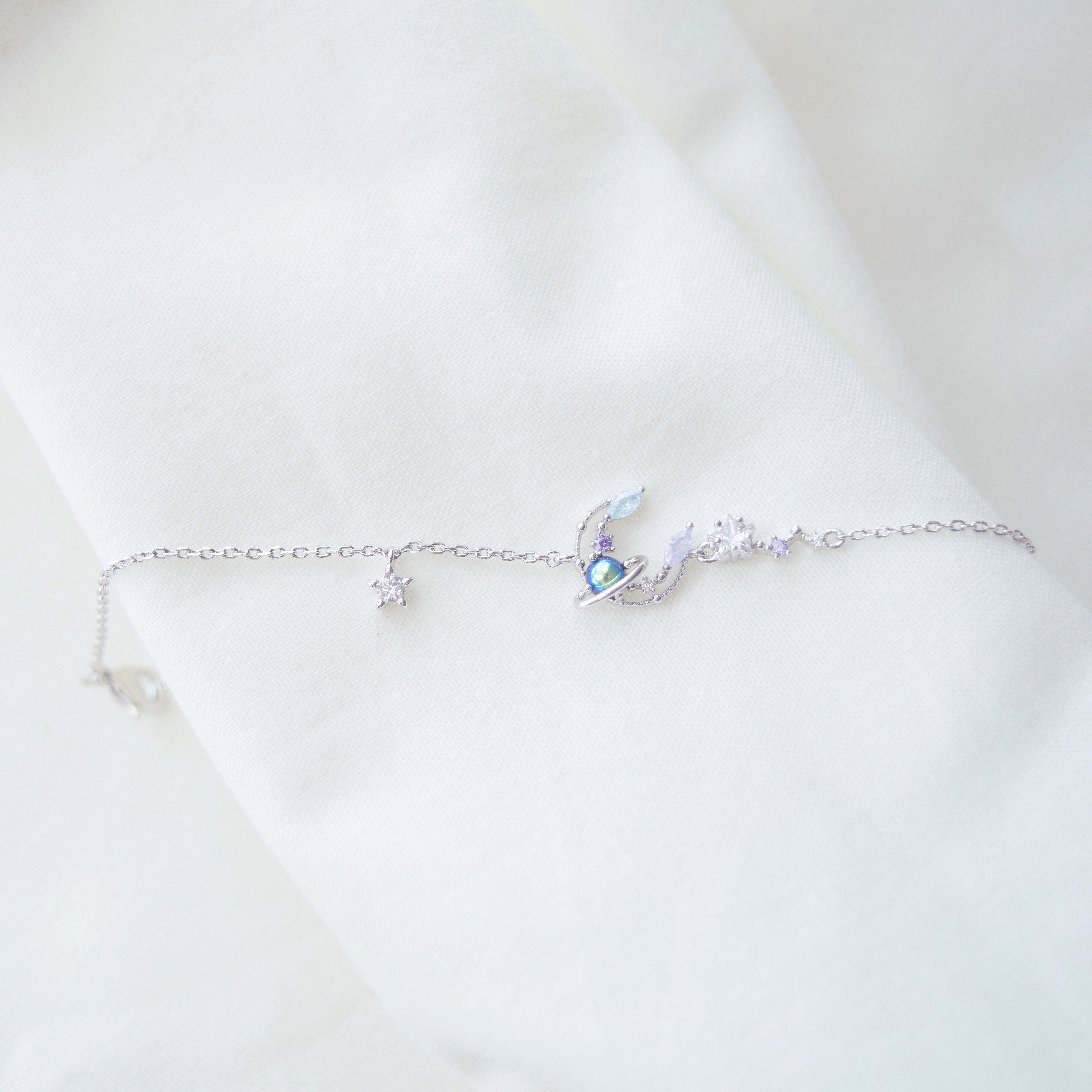 korean earrings bracelet jewellery Malaysia necklace korean jewellery rings earrings malaysia korean style earrings malaysia jewellery jewelry jewellery accessories hypoallergenic earrings ear cuff huggies silver necklace made in korea jewelry fashion jewellery malaysia earrings online shop malaysia Gift idea Gift for her Made in Korea Cubic Zirconia 925 Sterling Silver No Piercing Jewelry Dainty Minimalist Bestie anting subang clip on 925 silver gf gift local Dainty Daily wear Gift Set aurelia atelier